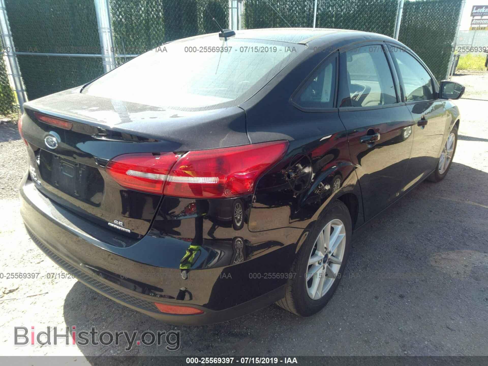 2016 FORD FOCUS - VIN: 1FADP3F20GL389695 - Photo 4