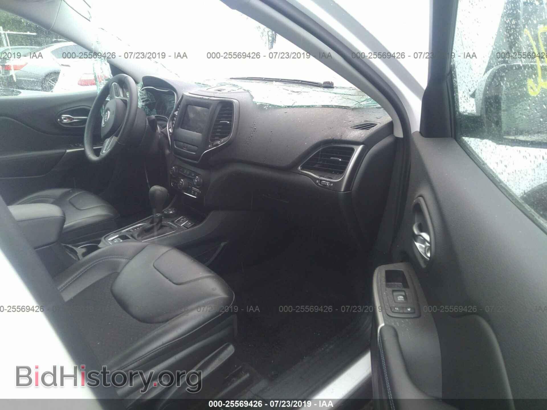 2019 JEEP CHEROKEE - VIN: 1C4PJMLBXKD104037 - Фото 5