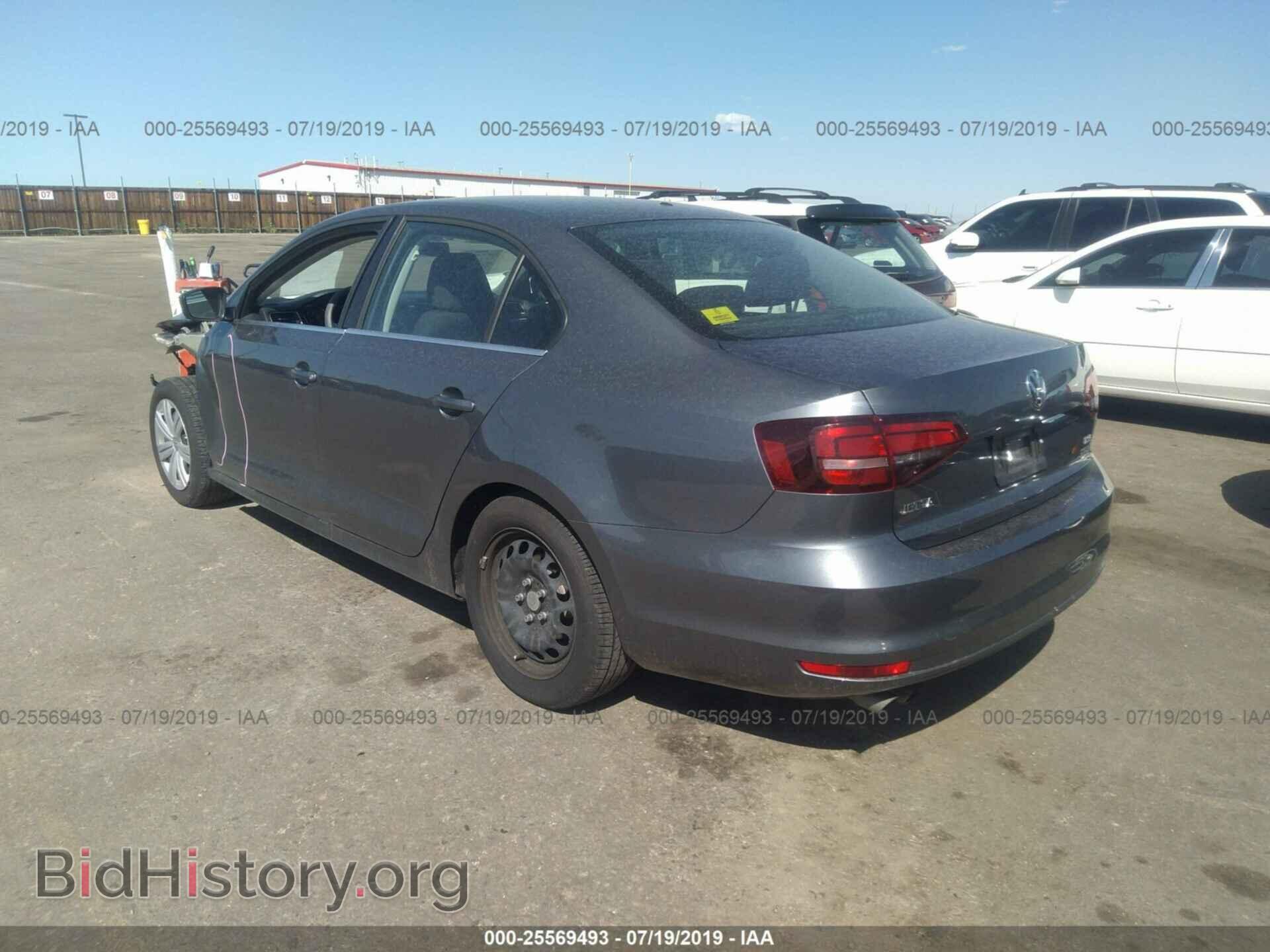 2017 VOLKSWAGEN JETTA - VIN: 3VW2B7AJ2HM399471 - Фото 3