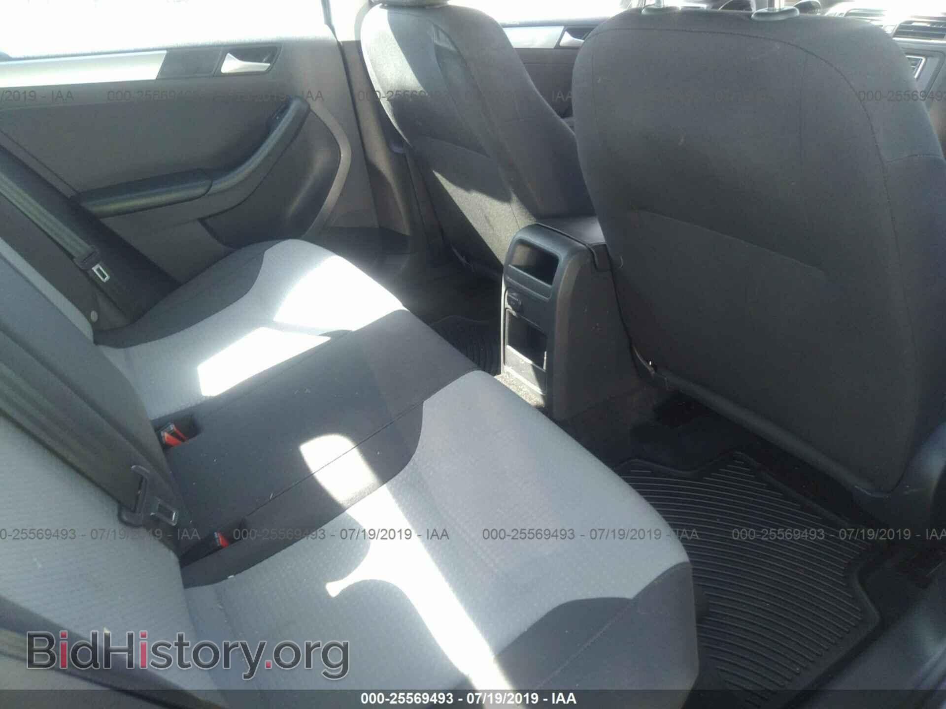 2017 VOLKSWAGEN JETTA - VIN: 3VW2B7AJ2HM399471 - Фото 8