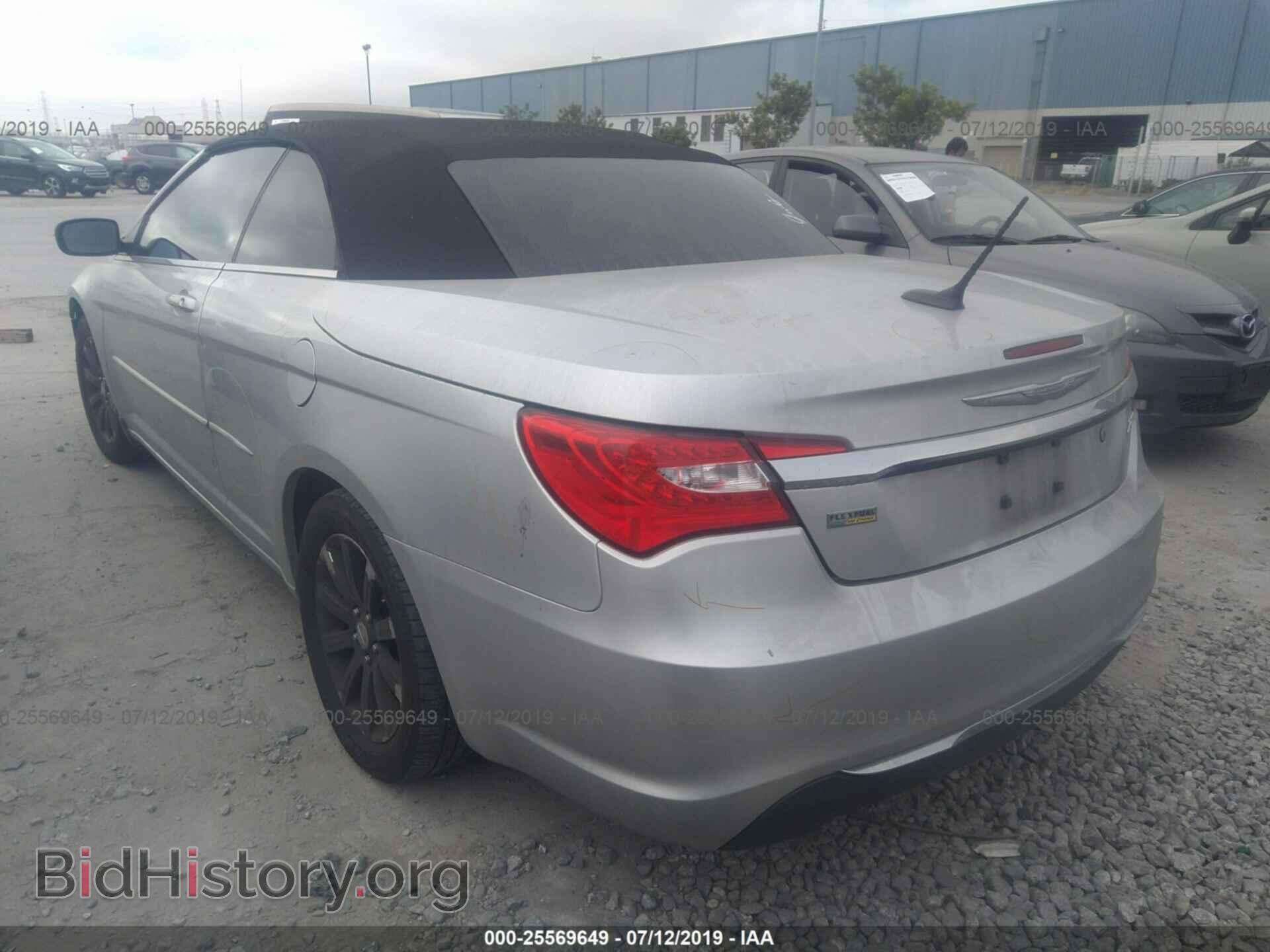2011 CHRYSLER 200 - VIN: 1C3BC2EG5BN592314 - Фото 3
