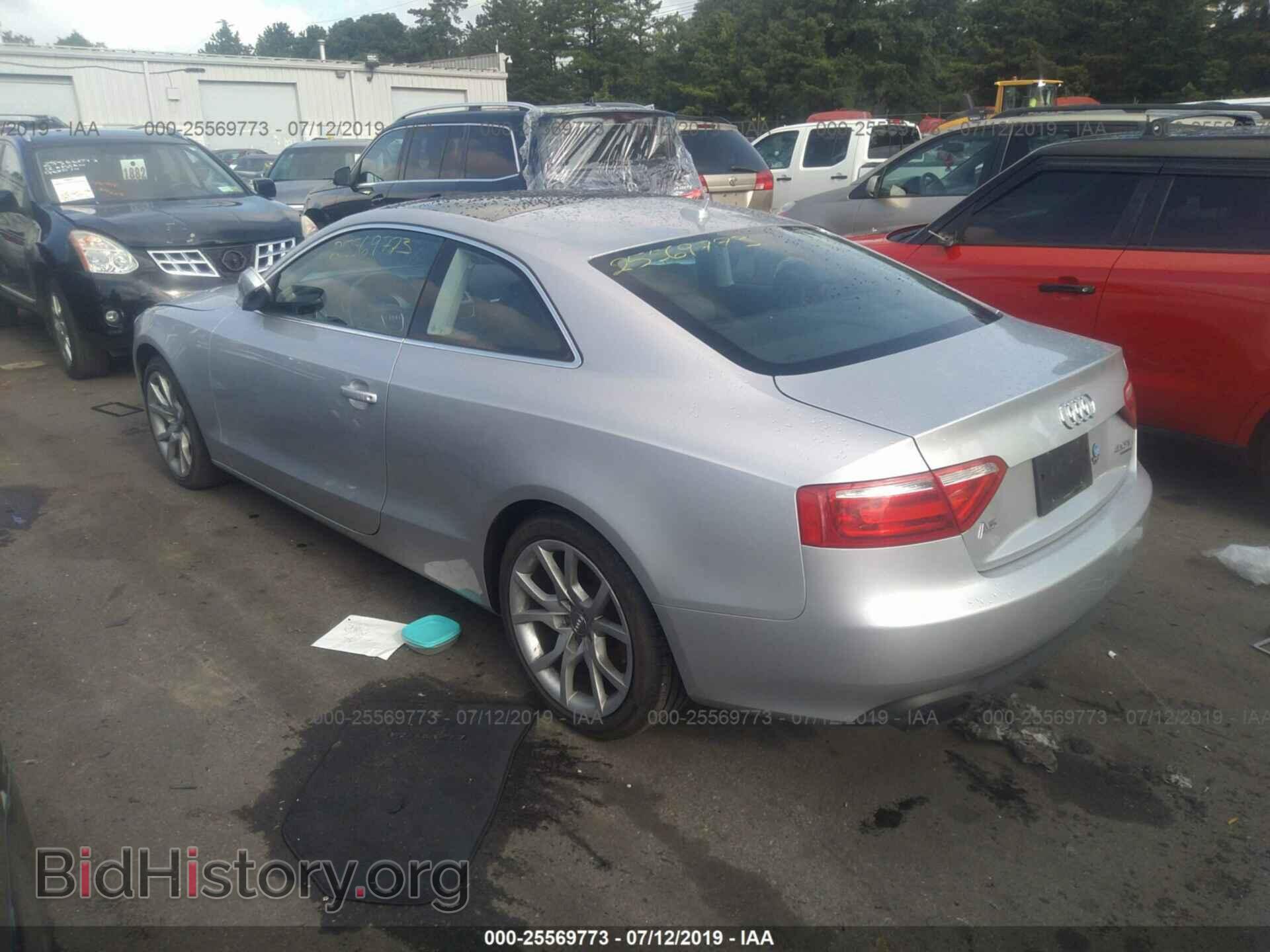 2011 AUDI A5 - VIN: WAUCFAFR4BA024481 - Фото 3