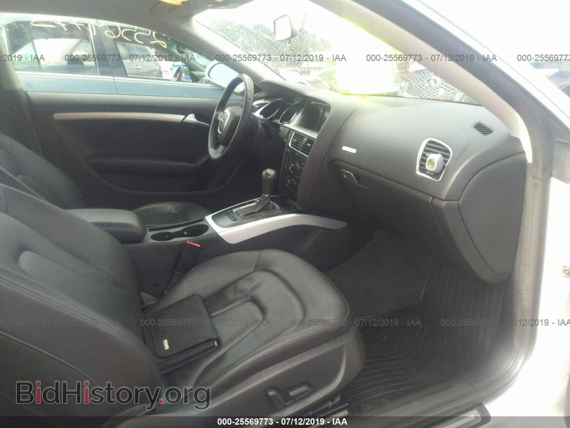2011 AUDI A5 - VIN: WAUCFAFR4BA024481 - Фото 5
