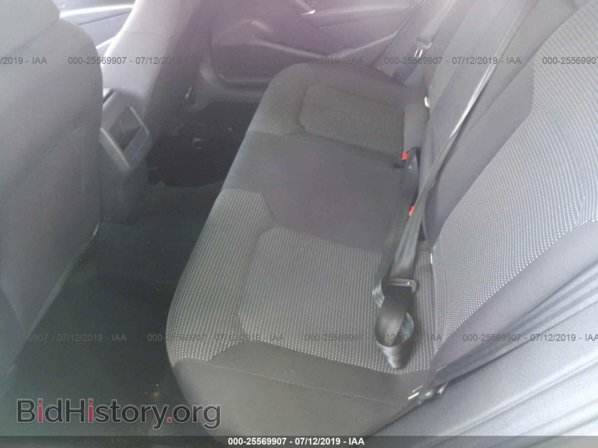 2017 VOLKSWAGEN PASSAT - VIN: 1VWAT7A32HC047261 - Фото 8