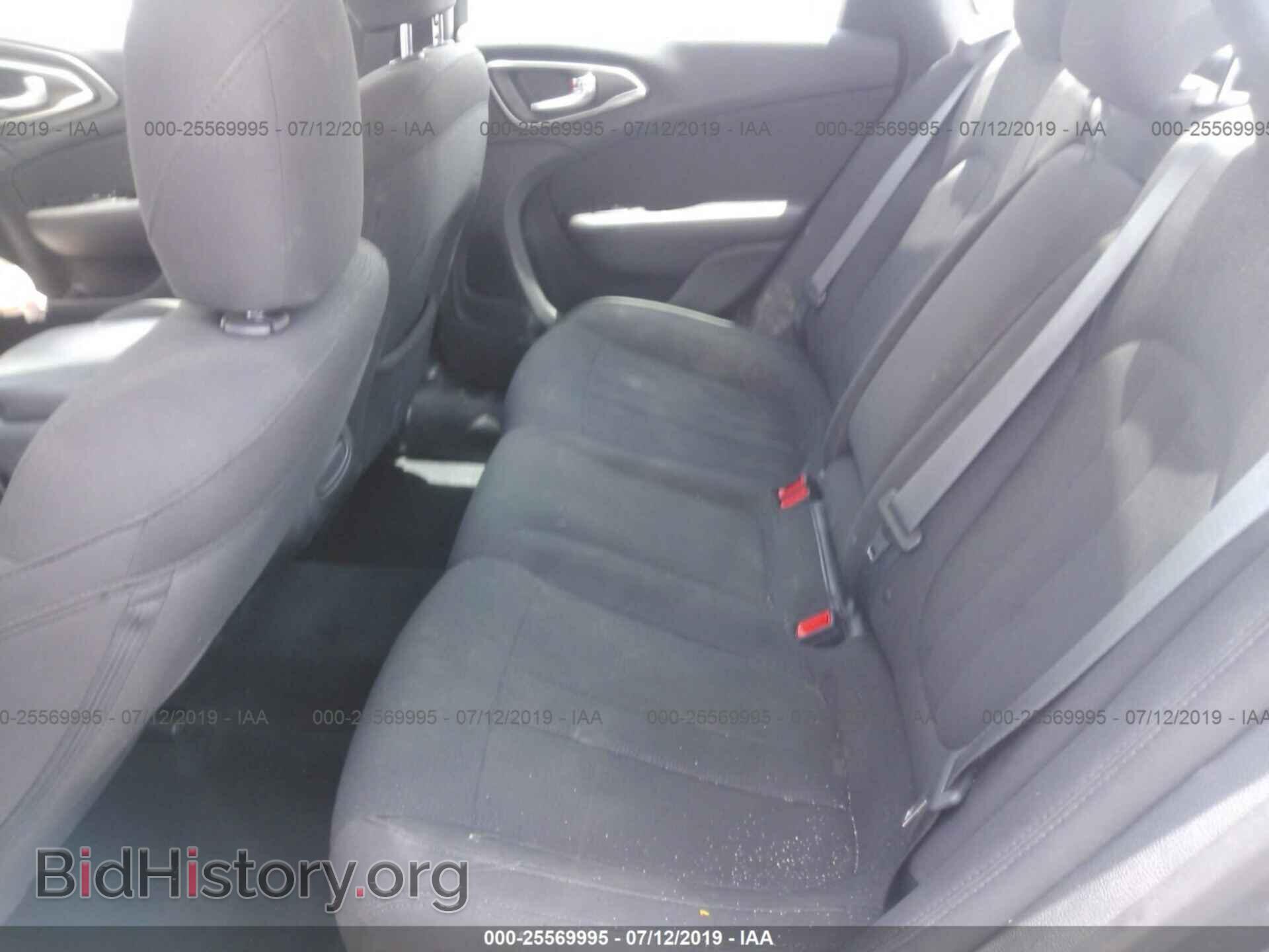 2016 CHRYSLER 200 - VIN: 1C3CCCAB5GN161161 - Фото 8