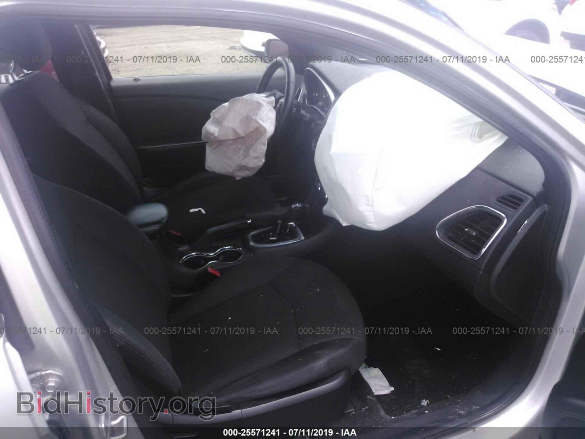 2012 CHRYSLER 200 - VIN: 1C3CCBBB9CN101130 - Фото 5