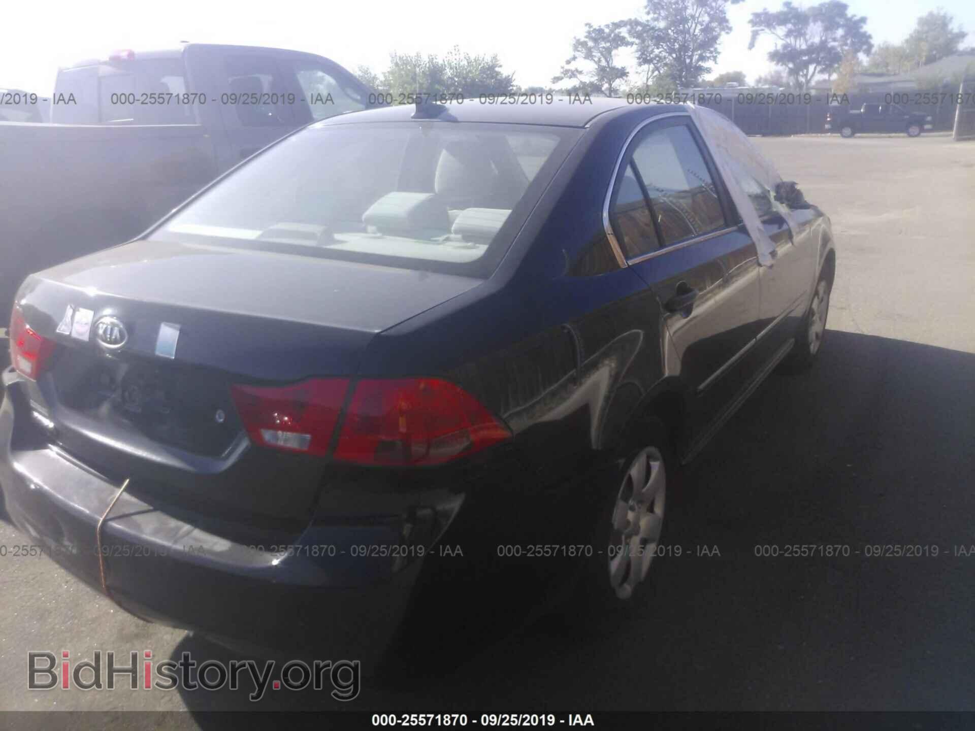 2010 KIA OPTIMA - VIN: KNAGG4A88A5436781 - Фото 4