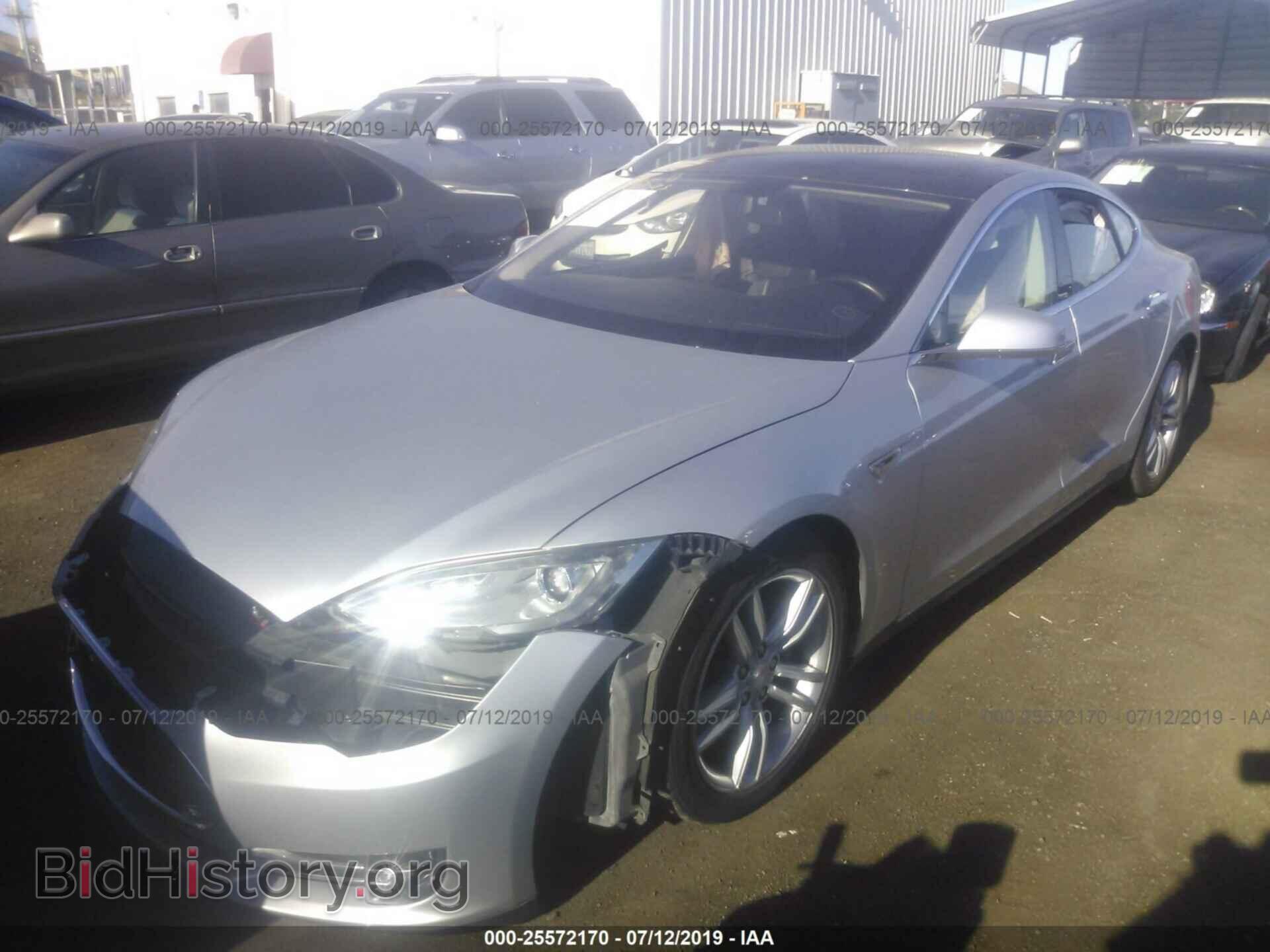 2013 TESLA MODEL S - VIN: 5YJSA1AC3DFP11185 - Фото 2