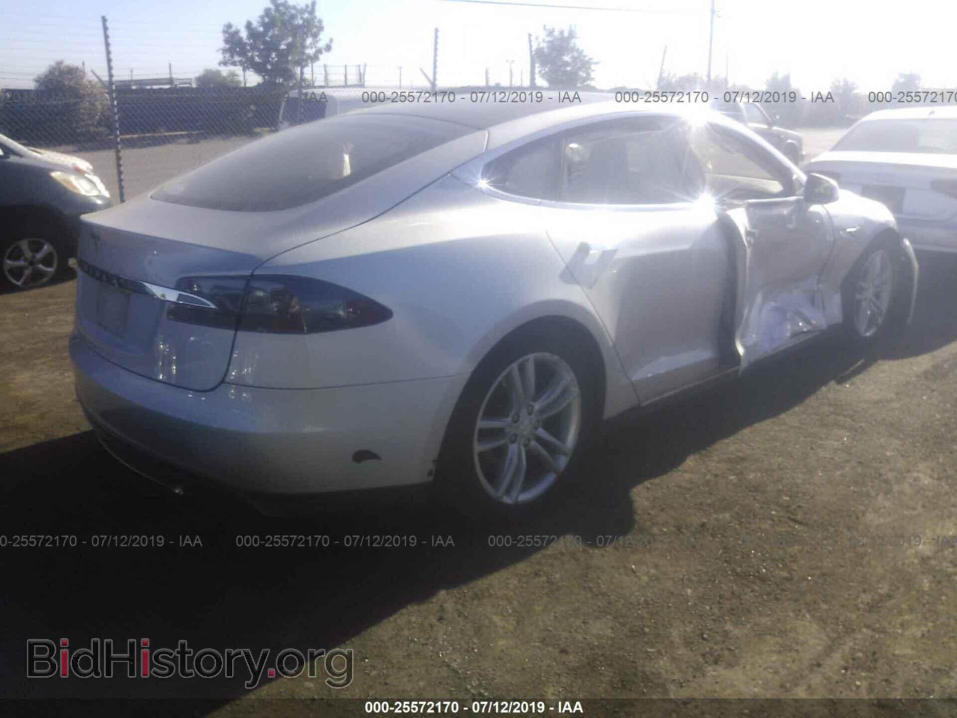 2013 TESLA MODEL S - VIN: 5YJSA1AC3DFP11185 - Фото 4