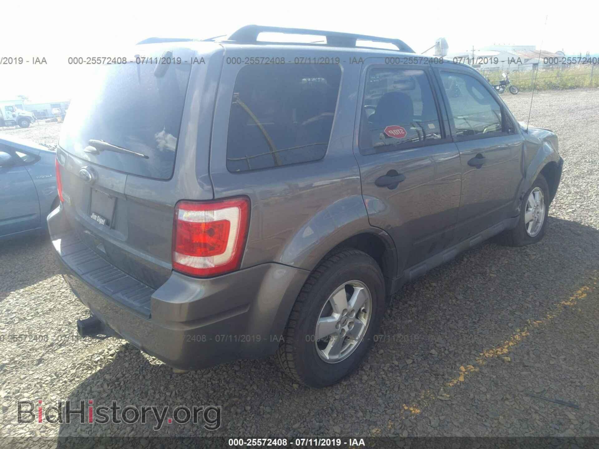 2011 FORD ESCAPE - VIN: 1FMCU9D76BKC64002 - Photo 4