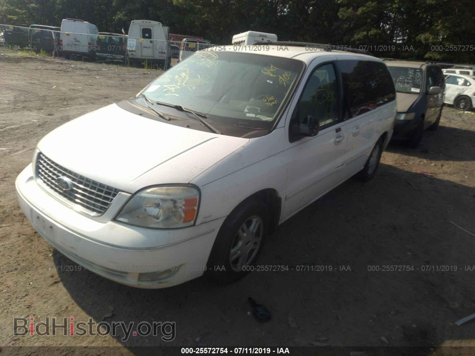 2004 FORD FREESTAR - VIN: 2FMZA52224BA89005 - Фото 2