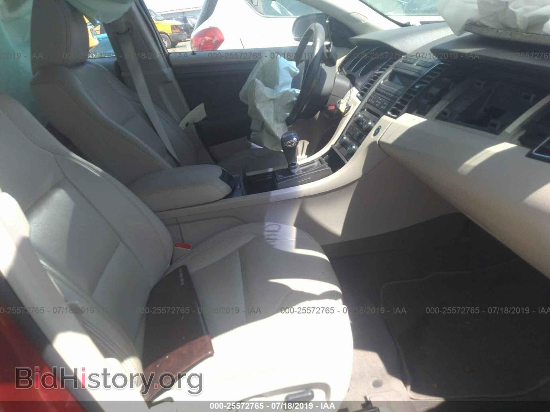 2011 FORD TAURUS - VIN: 1FAHP2EW8BG123813 - Фото 5