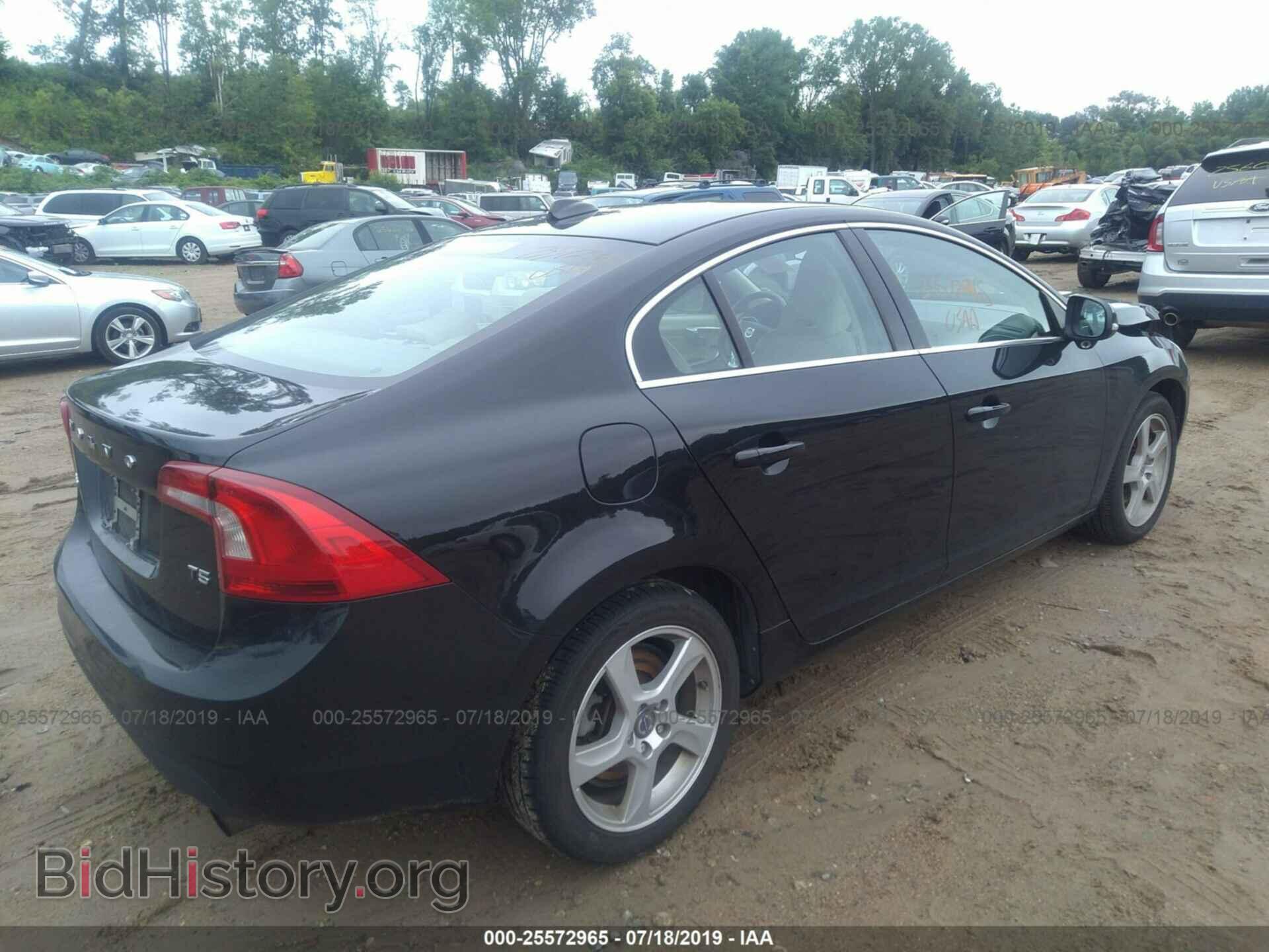2012 VOLVO S60 - VIN: YV1622FS0C2046777 - Фото 4