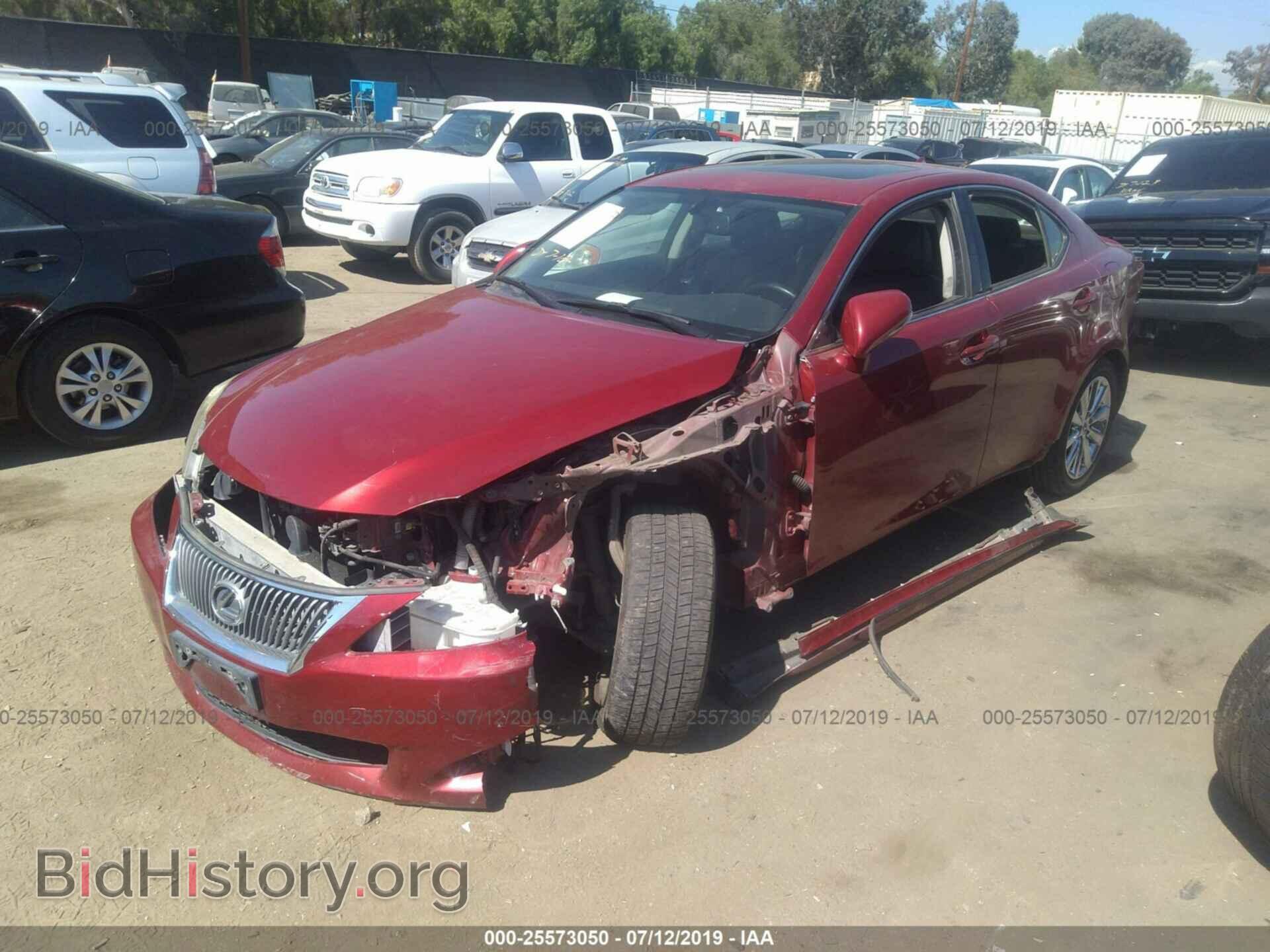 2010 LEXUS IS - VIN: JTHBF5C29A2094479 - Photo 2