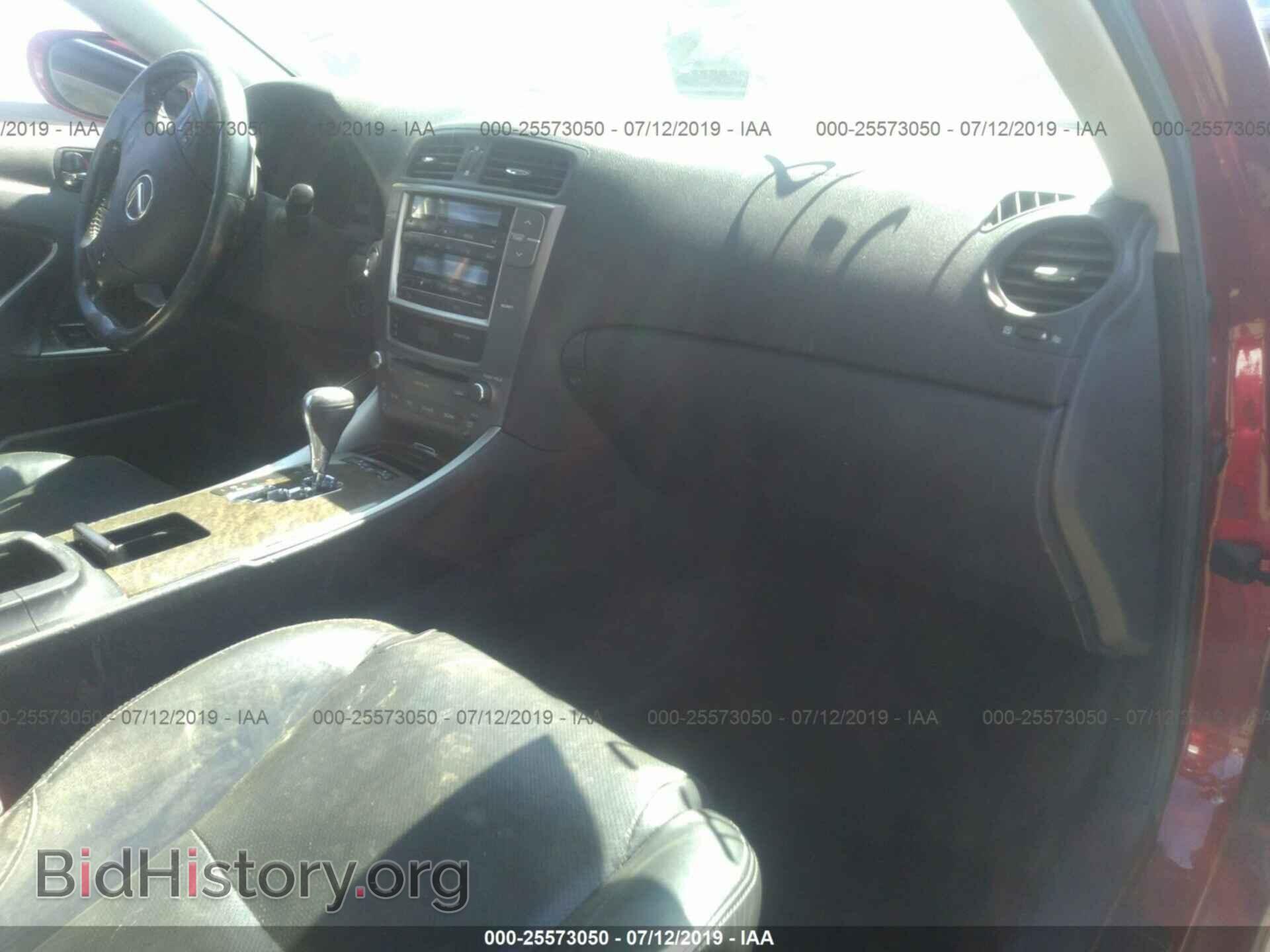 2010 LEXUS IS - VIN: JTHBF5C29A2094479 - Photo 5