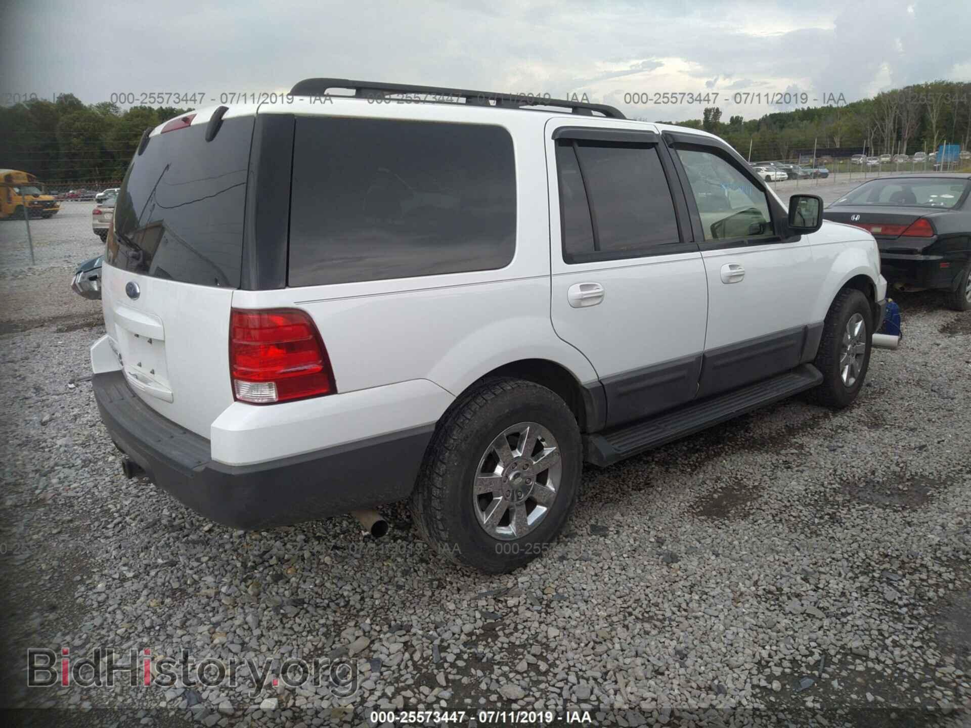 2005 FORD EXPEDITION - VIN: 1FMPU16595LA94683 - Фото 4