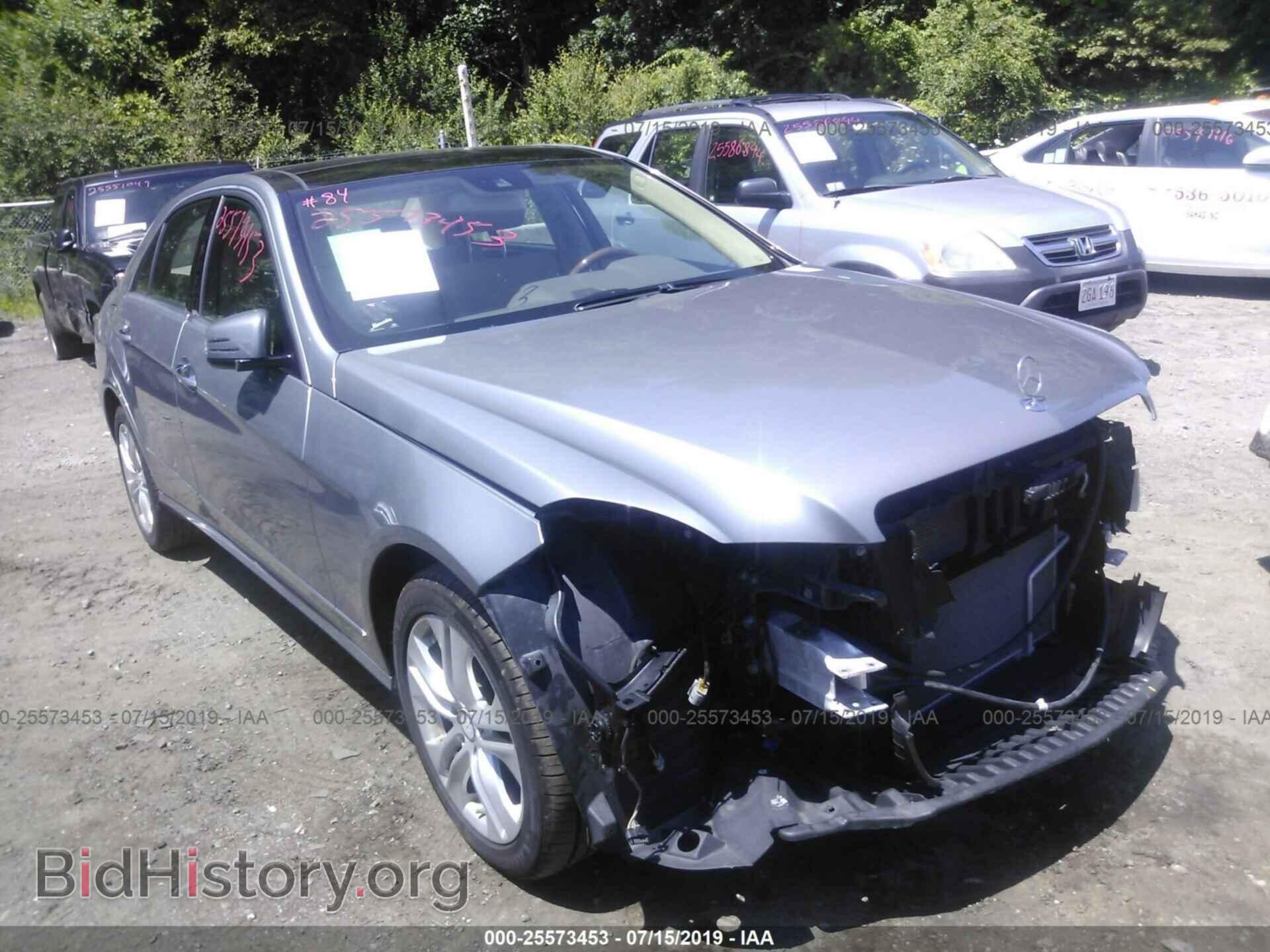 Photo WDDHF8HB2AA220165 - MERCEDES-BENZ E 2010