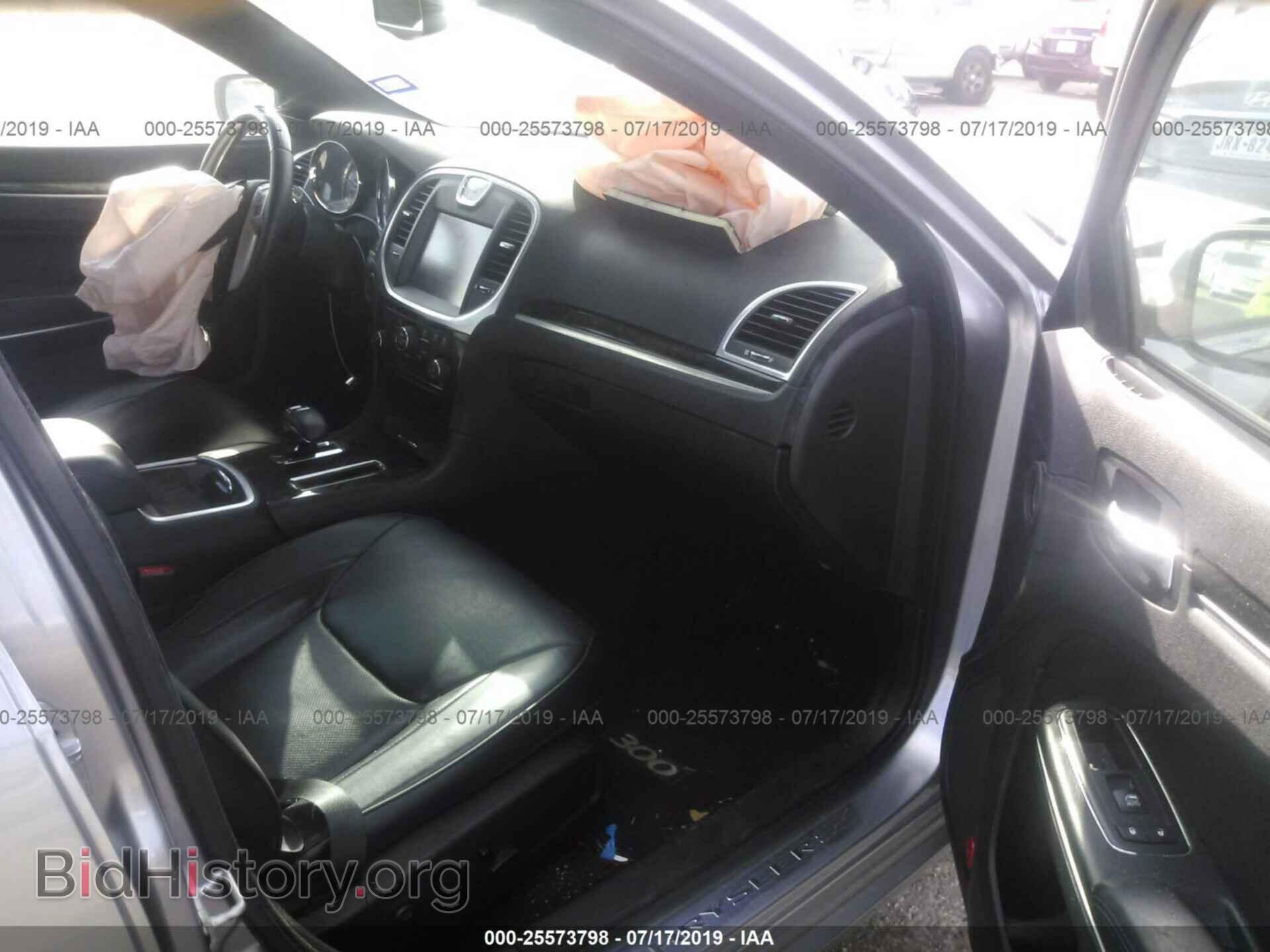 2014 CHRYSLER 300C - VIN: 2C3CCAKG7EH179567 - Фото 5