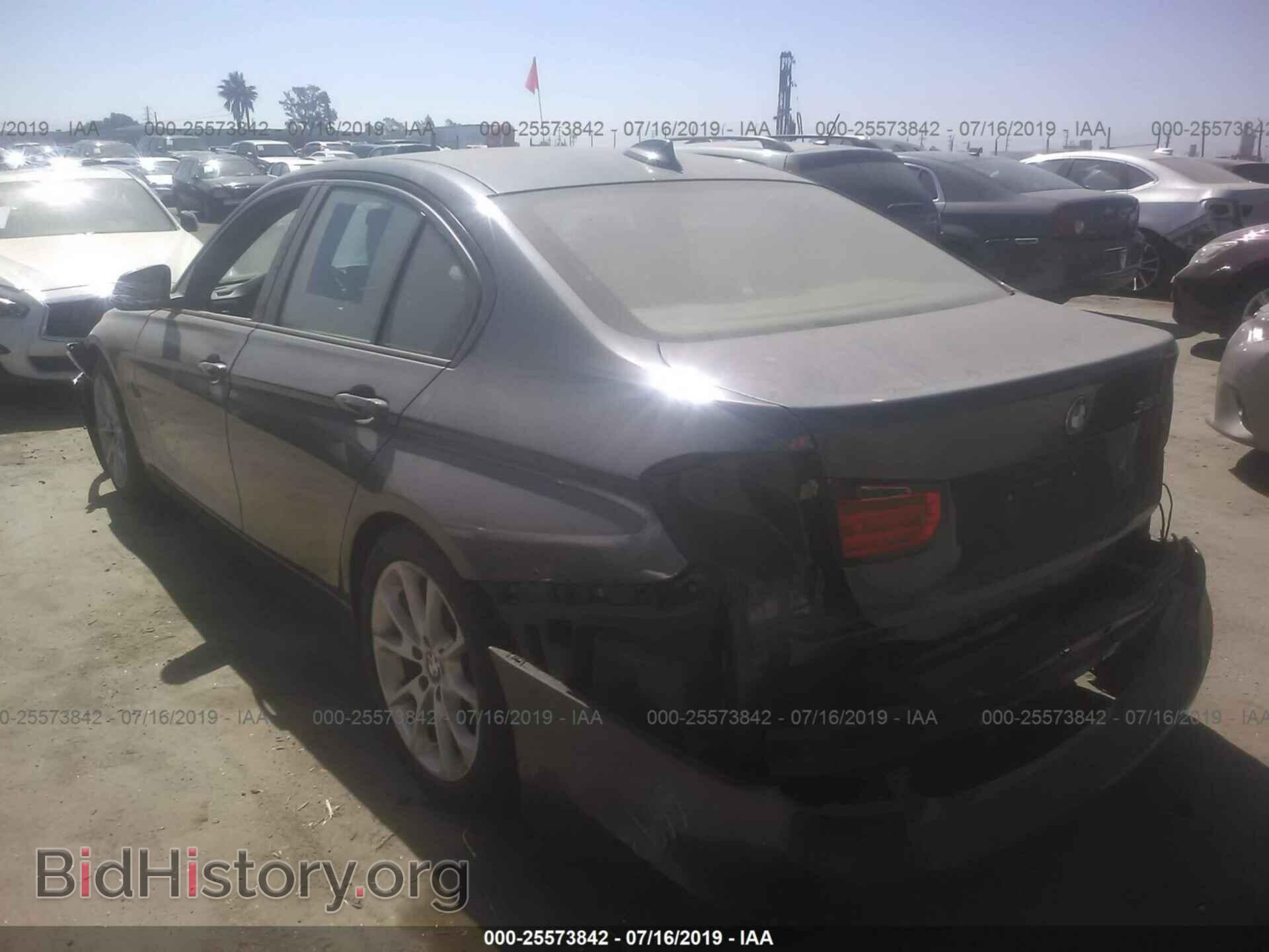 2013 BMW 320 - VIN: WBA3B1C55DK128536 - Фото 3