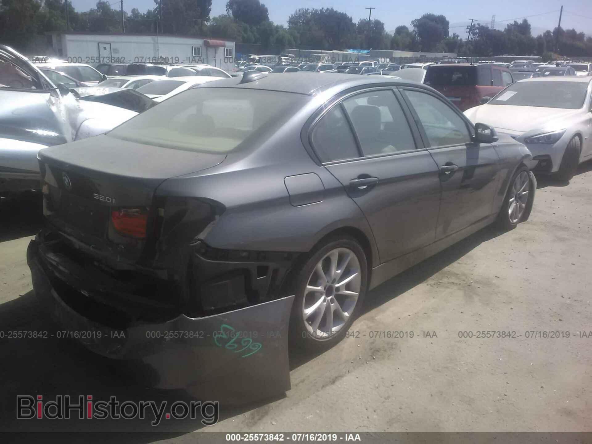 2013 BMW 320 - VIN: WBA3B1C55DK128536 - Фото 4