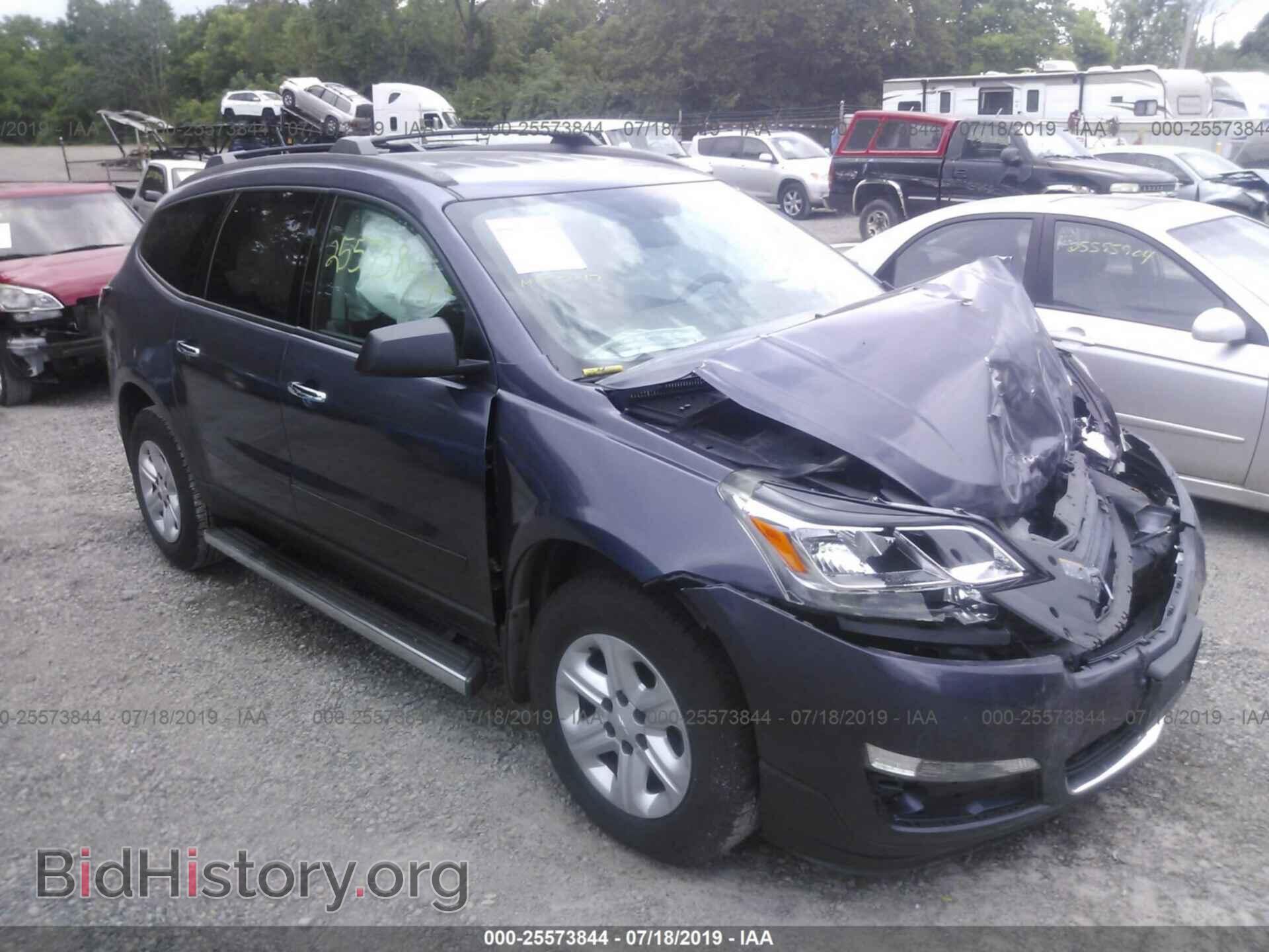 Photo 1GNKRFKD9DJ138306 - CHEVROLET TRAVERSE 2013