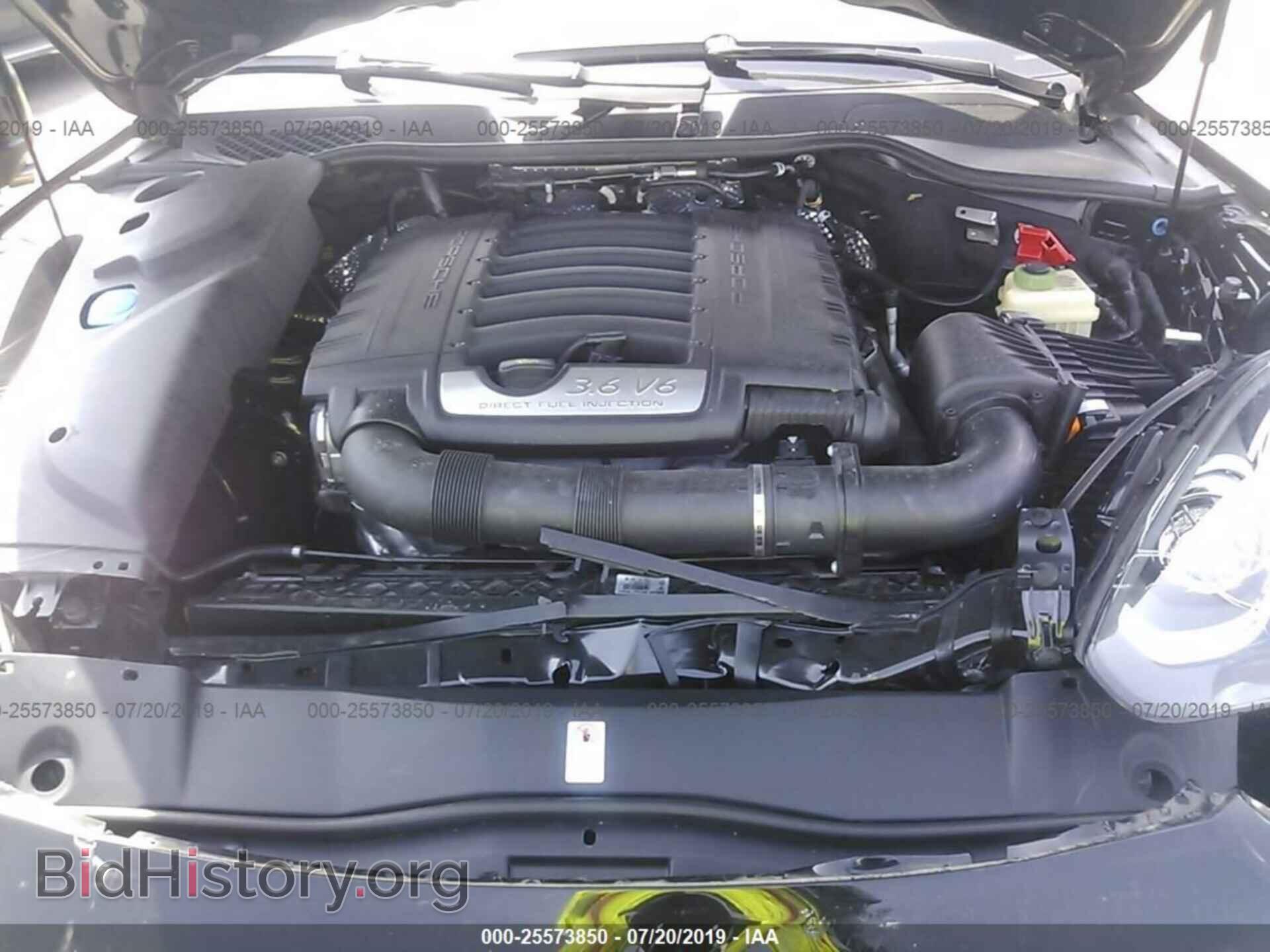2018 PORSCHE CAYENNE - VIN: WP1AA2A20JKA05071 - Фото 10