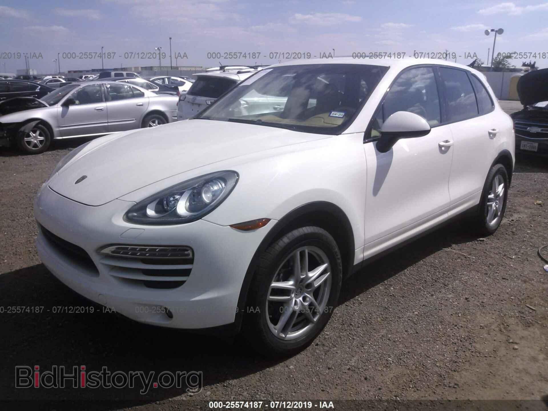 2012 PORSCHE CAYENNE - VIN: WP1AA2A25CLA04575 - Фото 2
