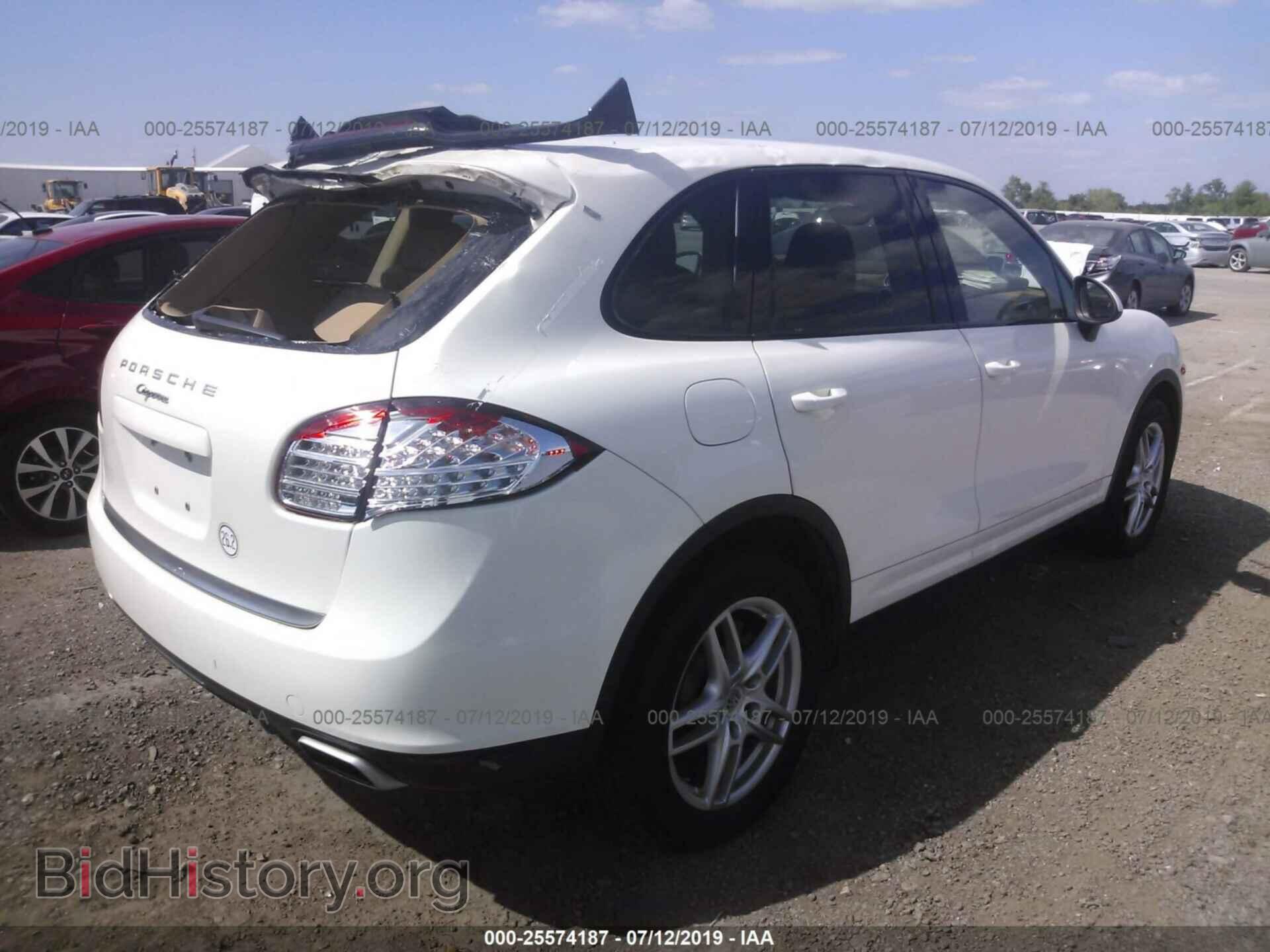 2012 PORSCHE CAYENNE - VIN: WP1AA2A25CLA04575 - Фото 4