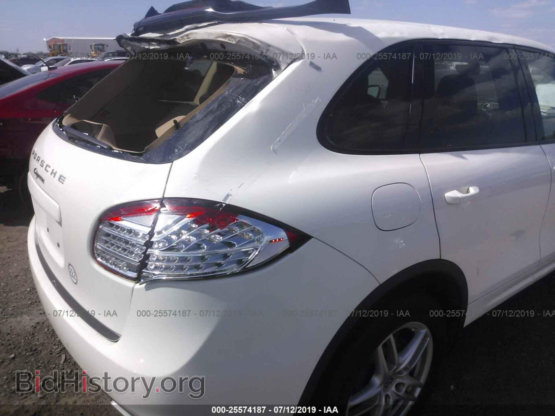 2012 PORSCHE CAYENNE - VIN: WP1AA2A25CLA04575 - Фото 6