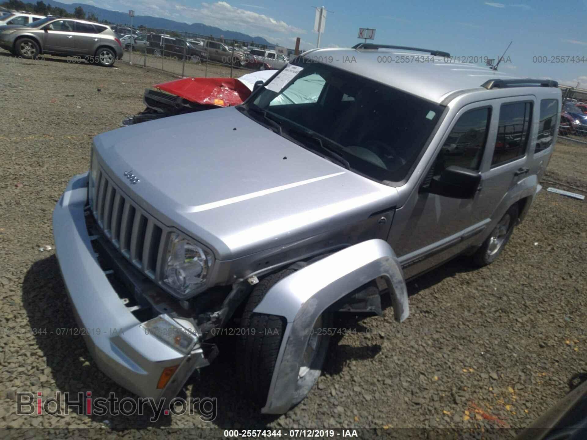 2011 JEEP LIBERTY - VIN: 1J4PN2GK2BW524215 - Фото 2
