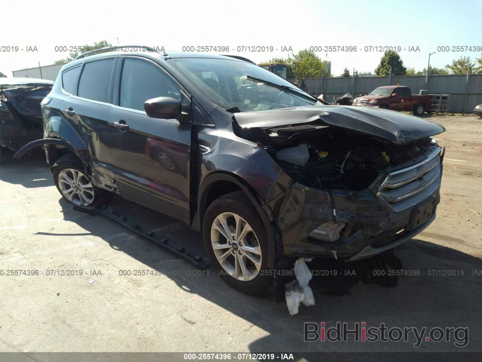 Photo 1FMCU0GD5JUD26988 - FORD ESCAPE 2018