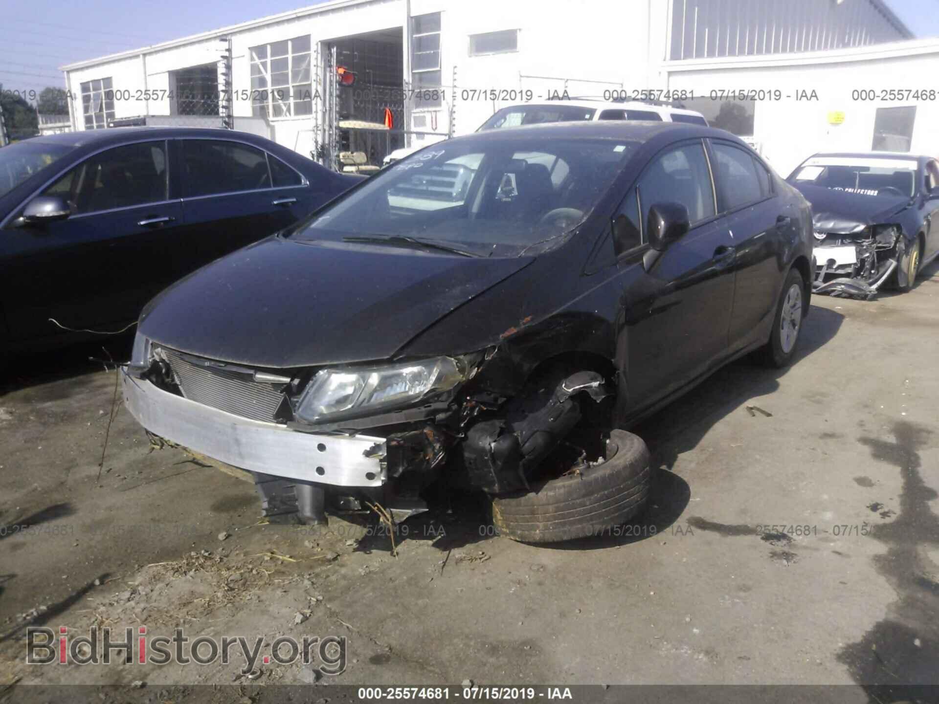 2013 HONDA CIVIC - VIN: 2HGFB2F58DH526334 - Фото 2