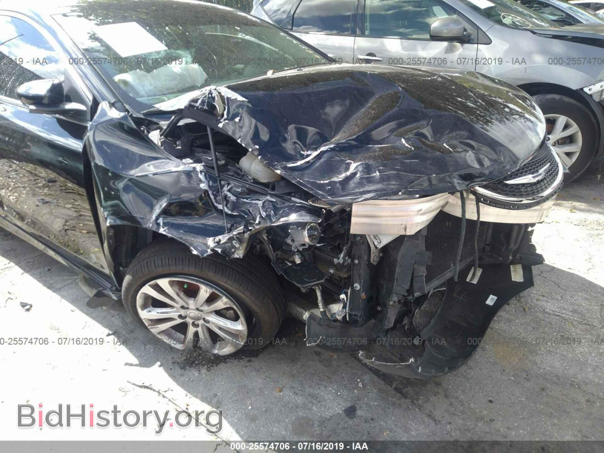 2015 CHRYSLER 200 - VIN: 1C3CCCAB1FN688323 - Photo 6