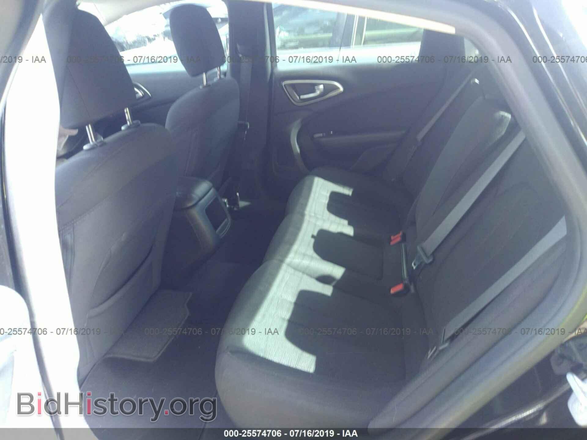 2015 CHRYSLER 200 - VIN: 1C3CCCAB1FN688323 - Photo 8
