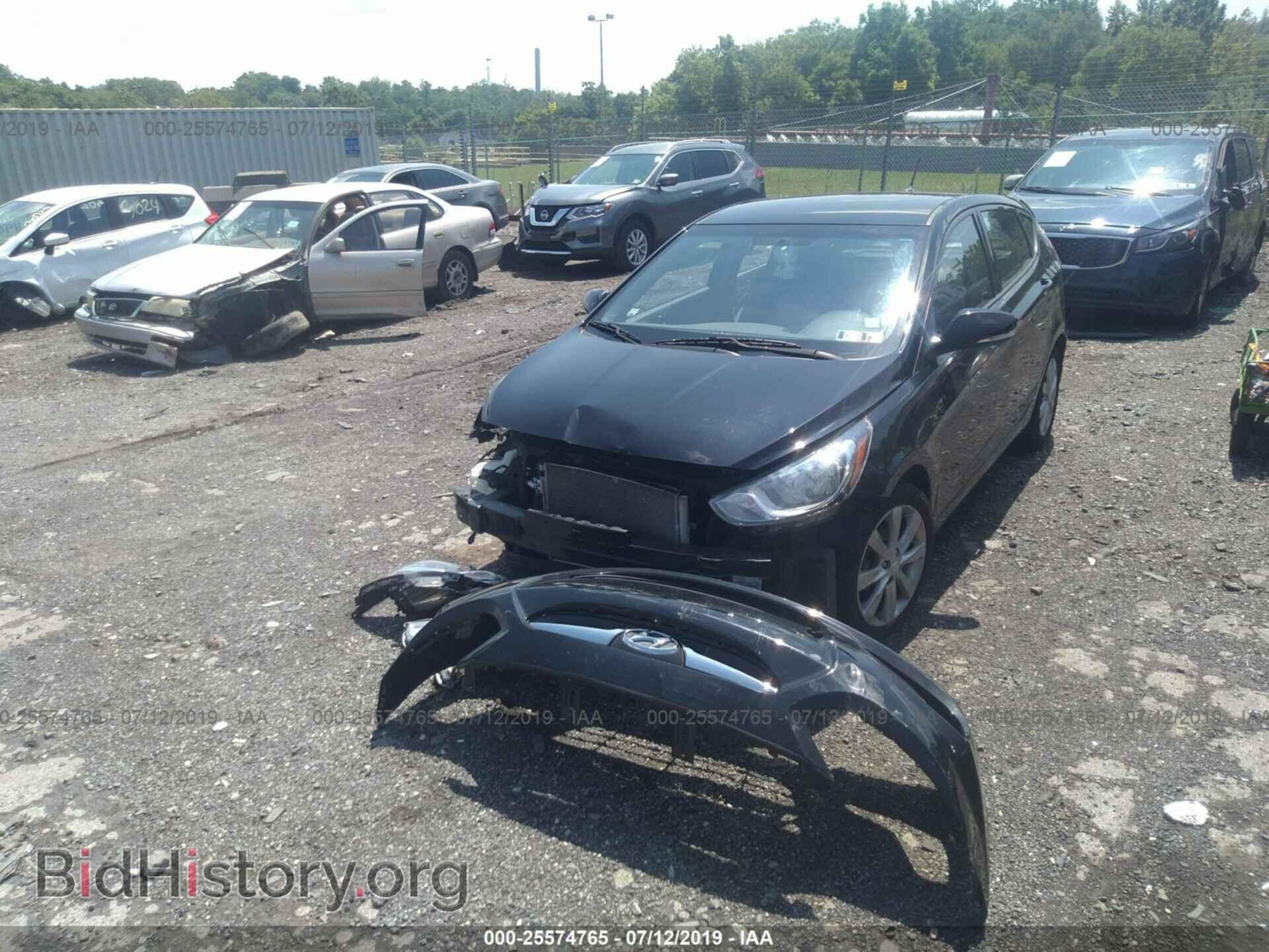 2013 HYUNDAI ACCENT - VIN: KMHCU5AE7DU117965 - Фото 2