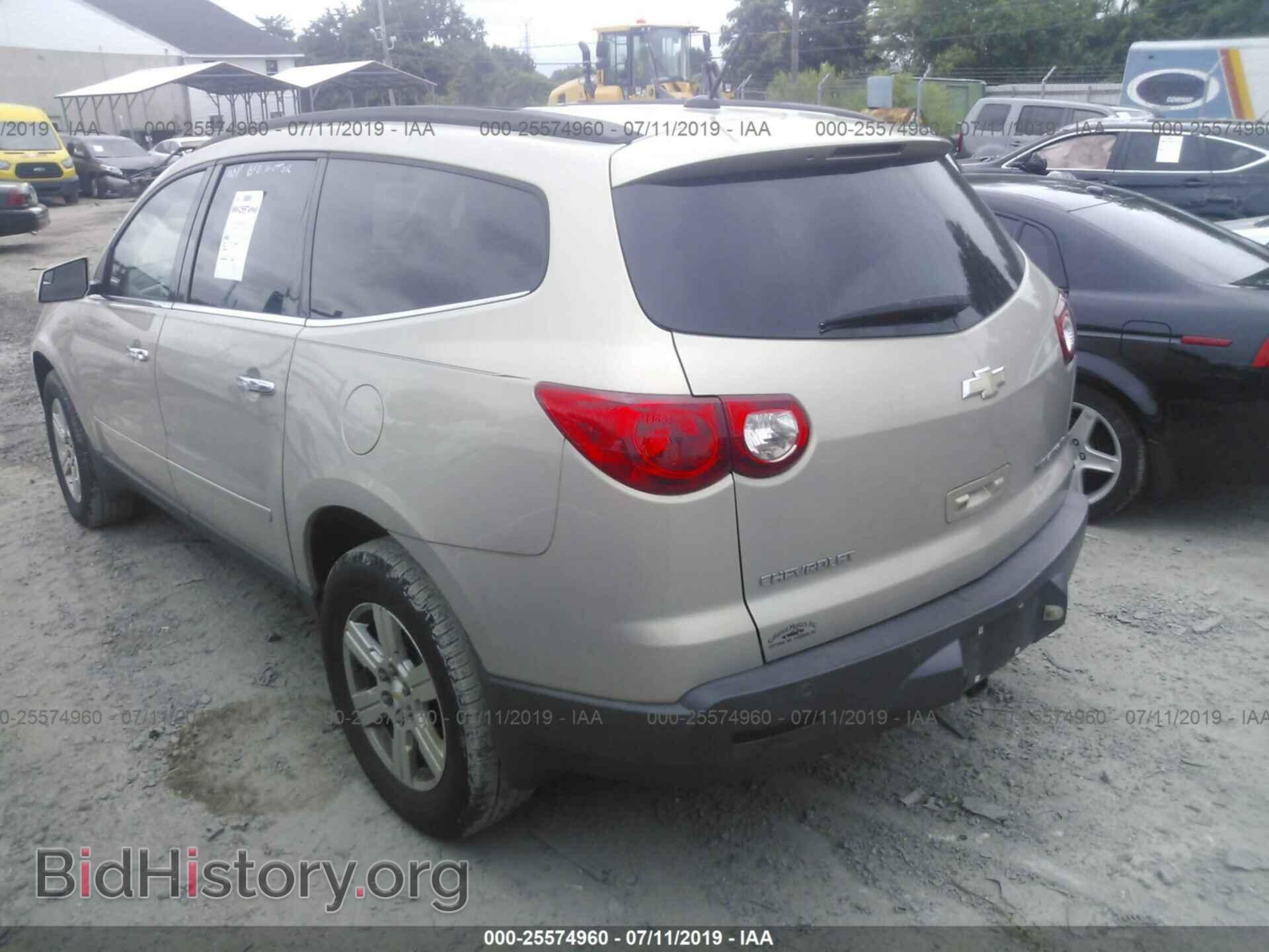 2010 CHEVROLET TRAVERSE - VIN: 1GNLRFED5AS112114 - Фото 3