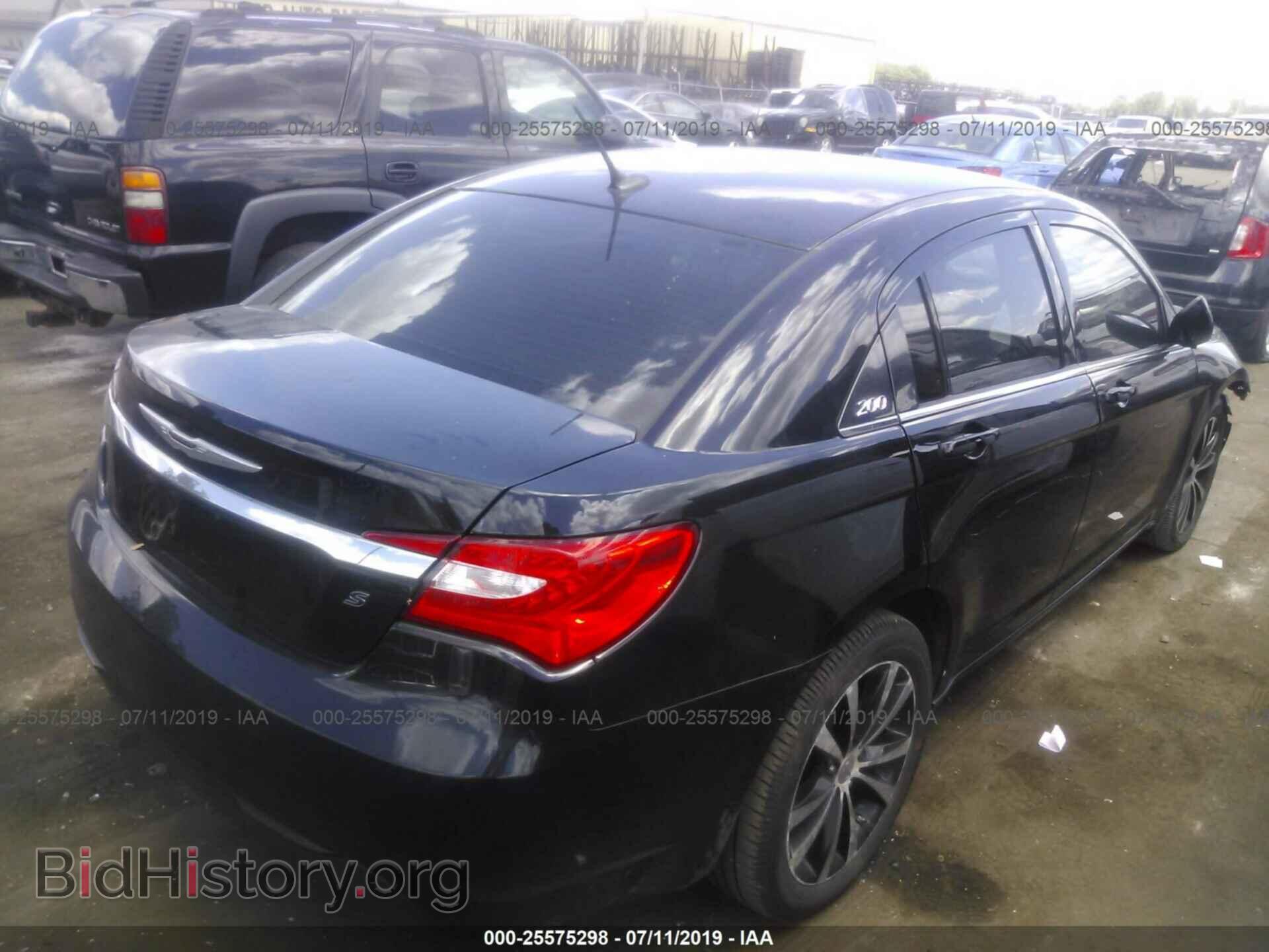 2012 CHRYSLER 200 - VIN: 1C3CCBHG4CN284309 - Фото 4