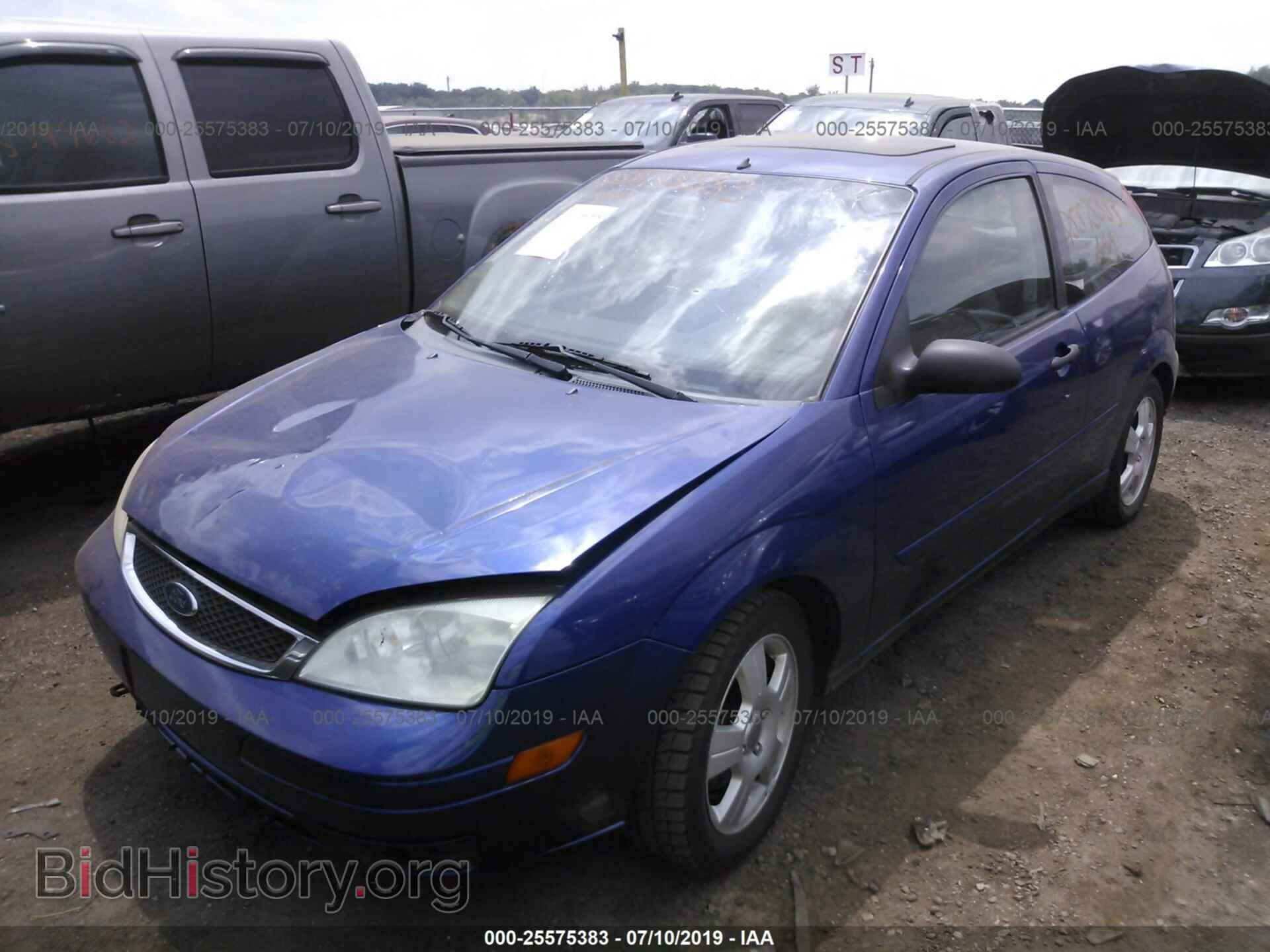 2005 FORD FOCUS - VIN: 3FAFP31N15R142677 - Фото 2