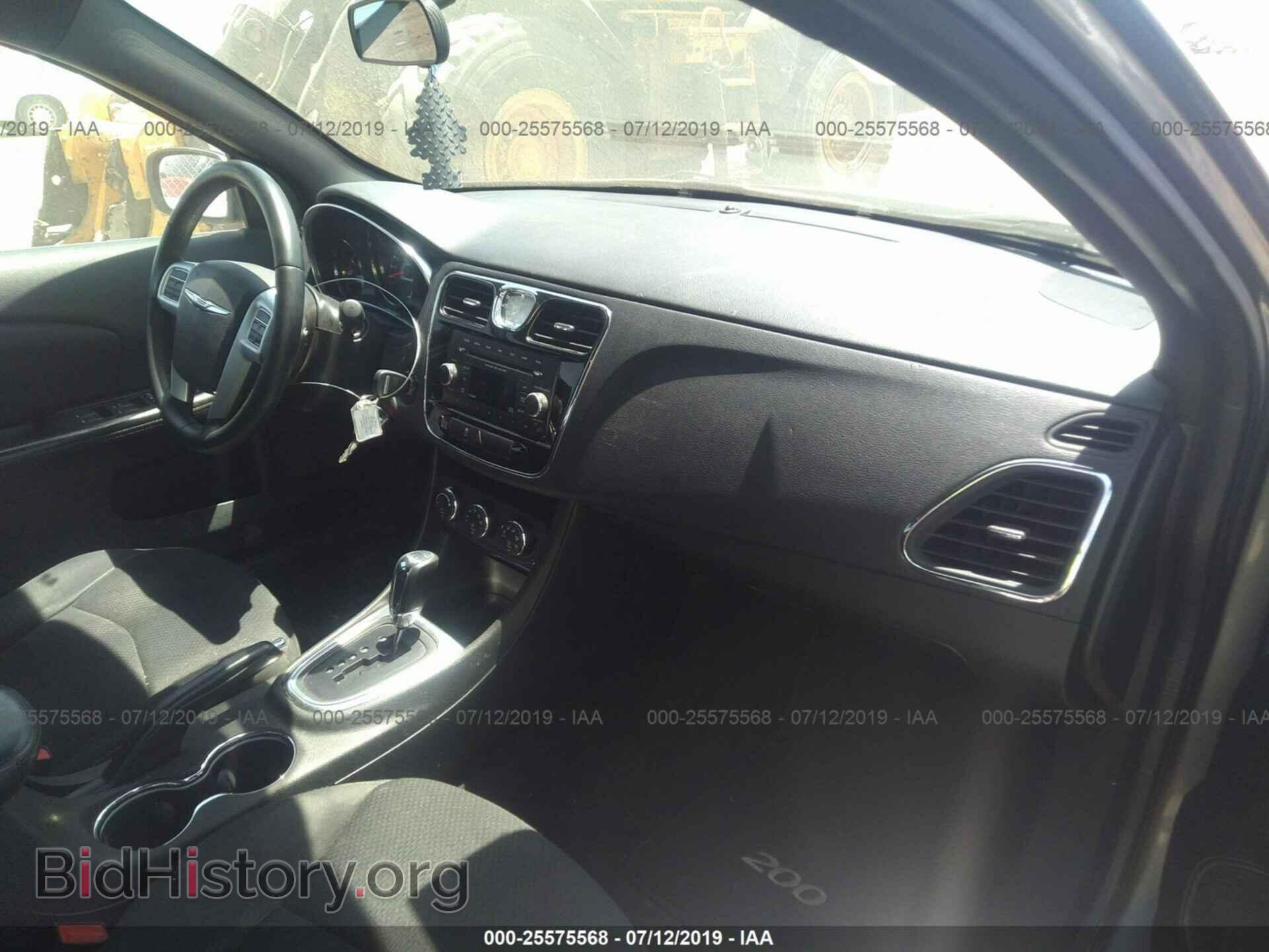 2013 CHRYSLER 200 - VIN: 1C3CCBBG5DN766040 - Фото 5