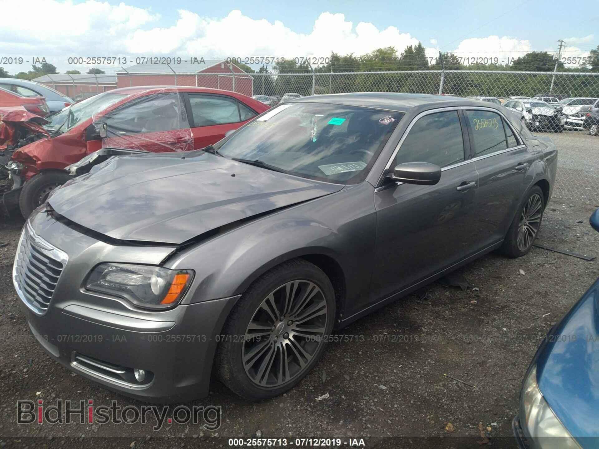 2012 CHRYSLER 300 - VIN: 2C3CCABG9CH233691 - Photo 2