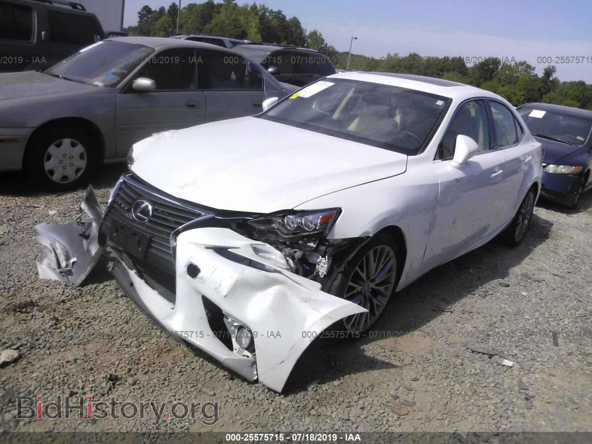 2014 LEXUS IS - VIN: JTHCF1D25E5013655 - Photo 2