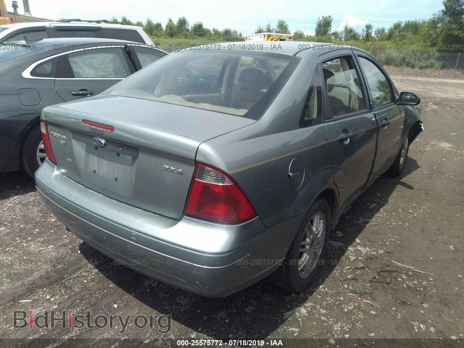 2005 FORD FOCUS - VIN: 1FAFP34N65W294074 - Фото 4