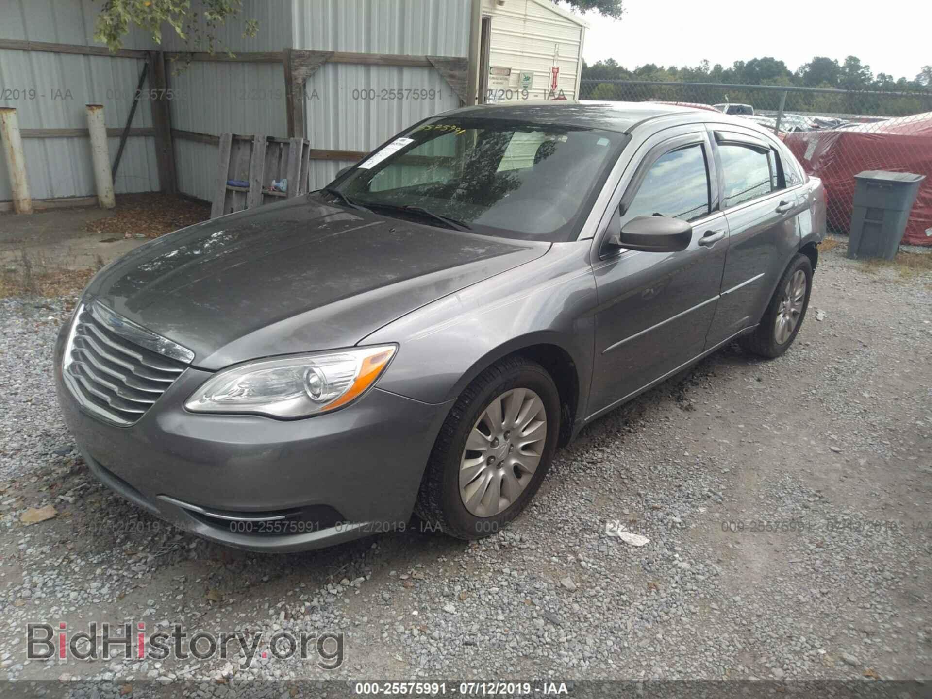 2012 CHRYSLER 200 - VIN: 1C3CCBAB8CN158047 - Фото 2