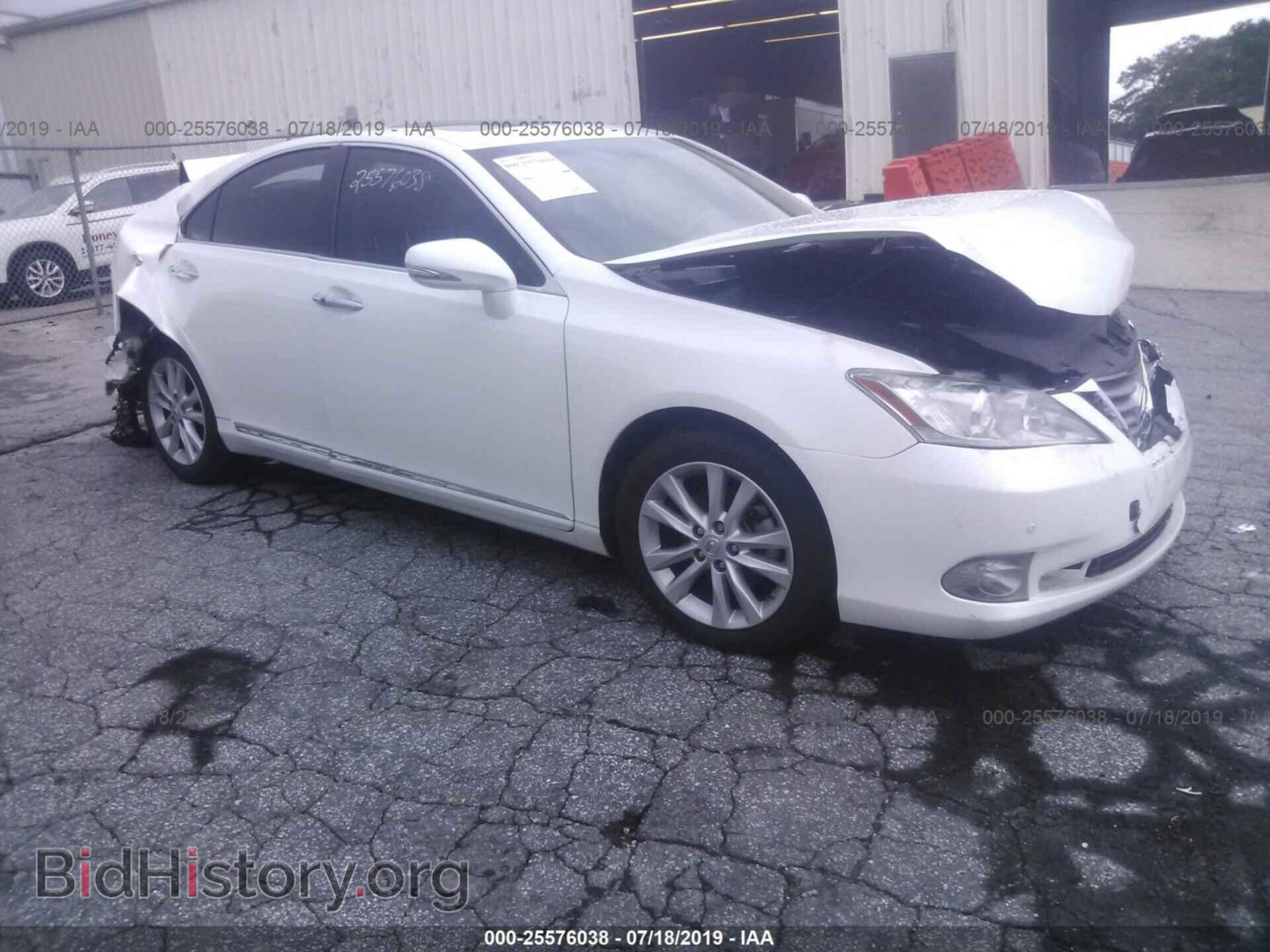 Photo JTHBK1EG1B2451572 - LEXUS ES 2011