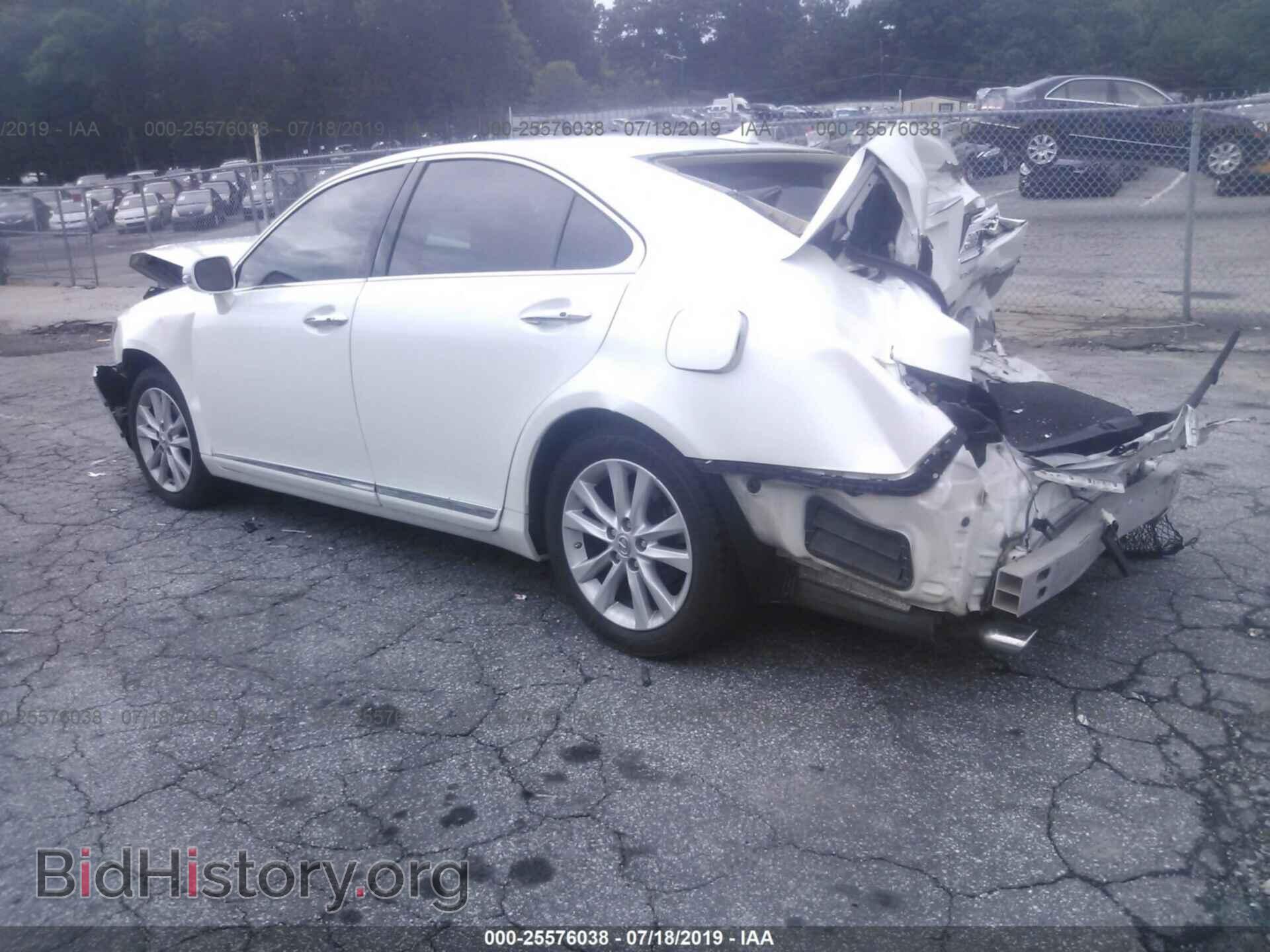 2011 LEXUS ES - VIN: JTHBK1EG1B2451572 - Фото 3