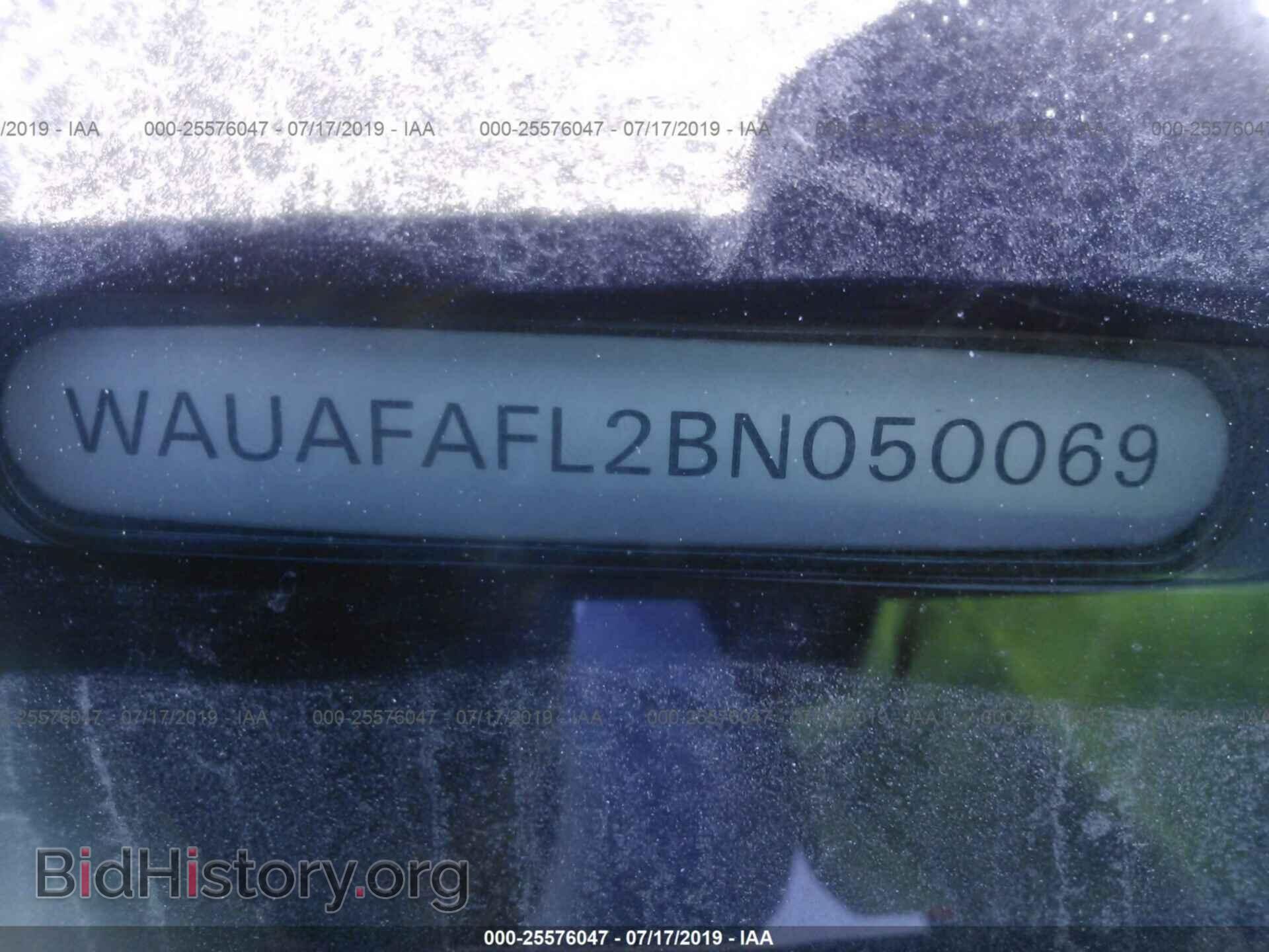 2011 AUDI A4 - VIN: WAUAFAFL2BN050069 - Photo 9