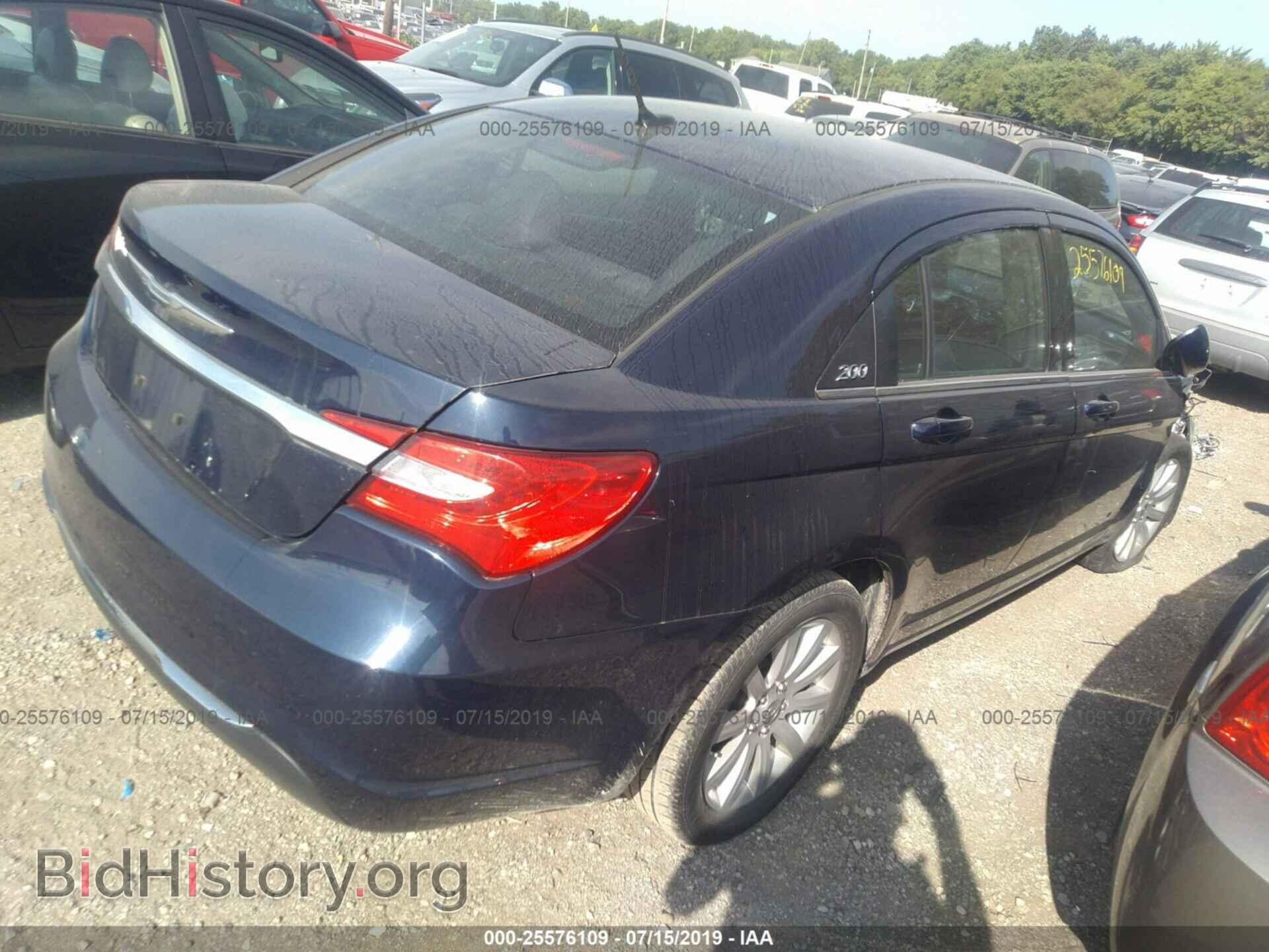 2013 CHRYSLER 200 - VIN: 1C3CCBBB1DN601719 - Photo 4