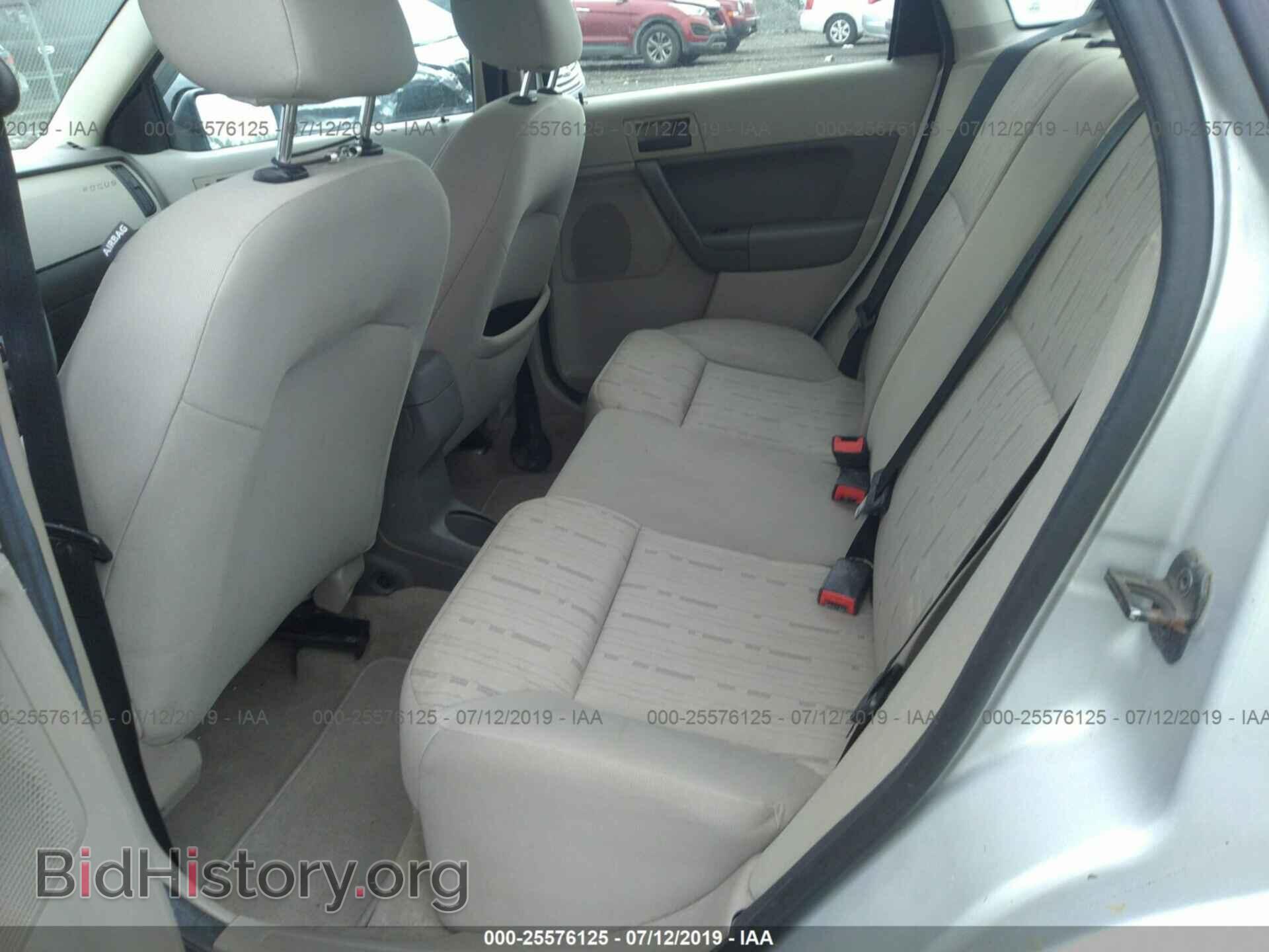 2011 FORD FOCUS - VIN: 1FAHP3FN5BW172775 - Фото 8