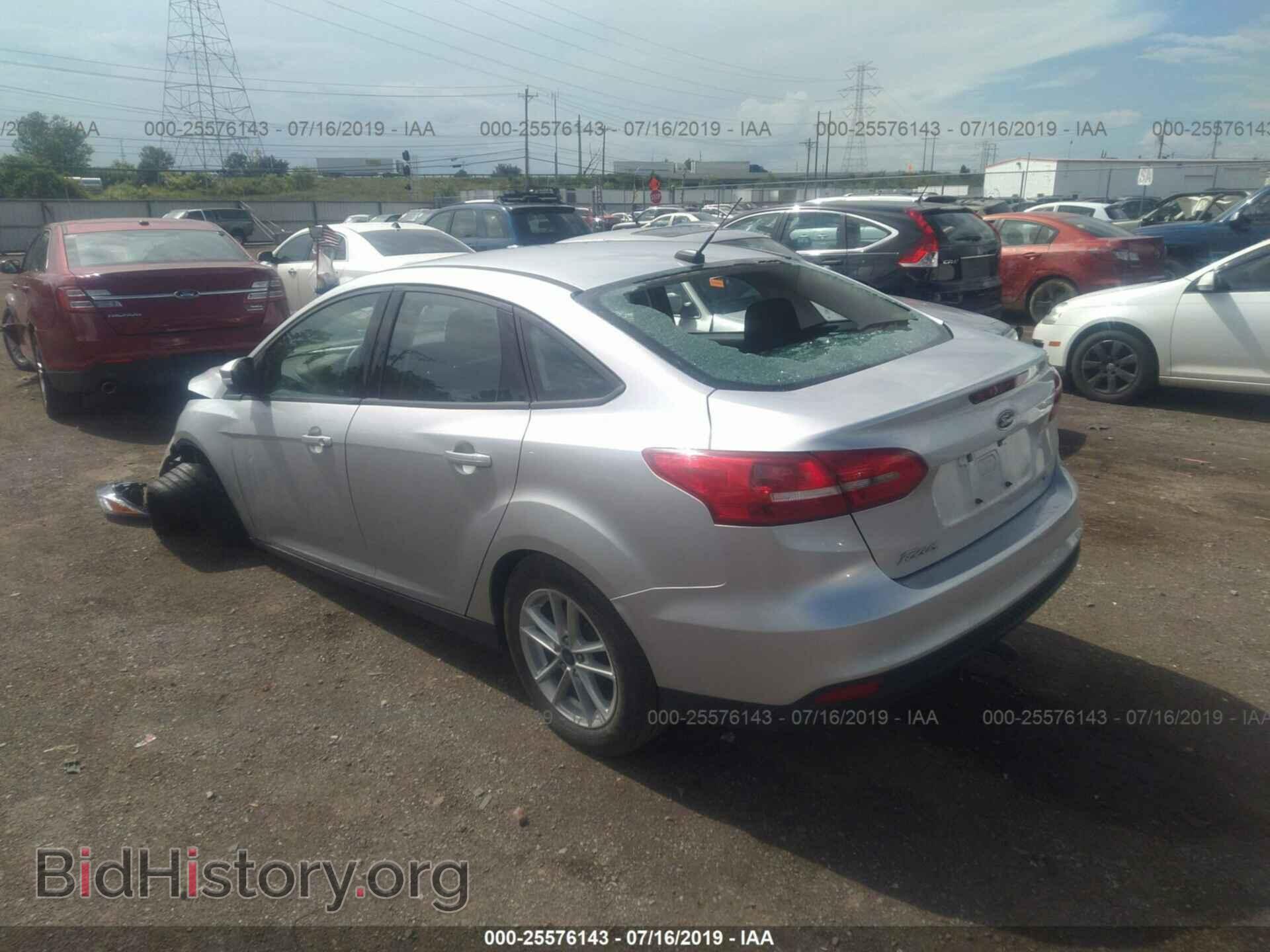 2017 FORD FOCUS - VIN: 1FADP3F25HL346925 - Фото 3