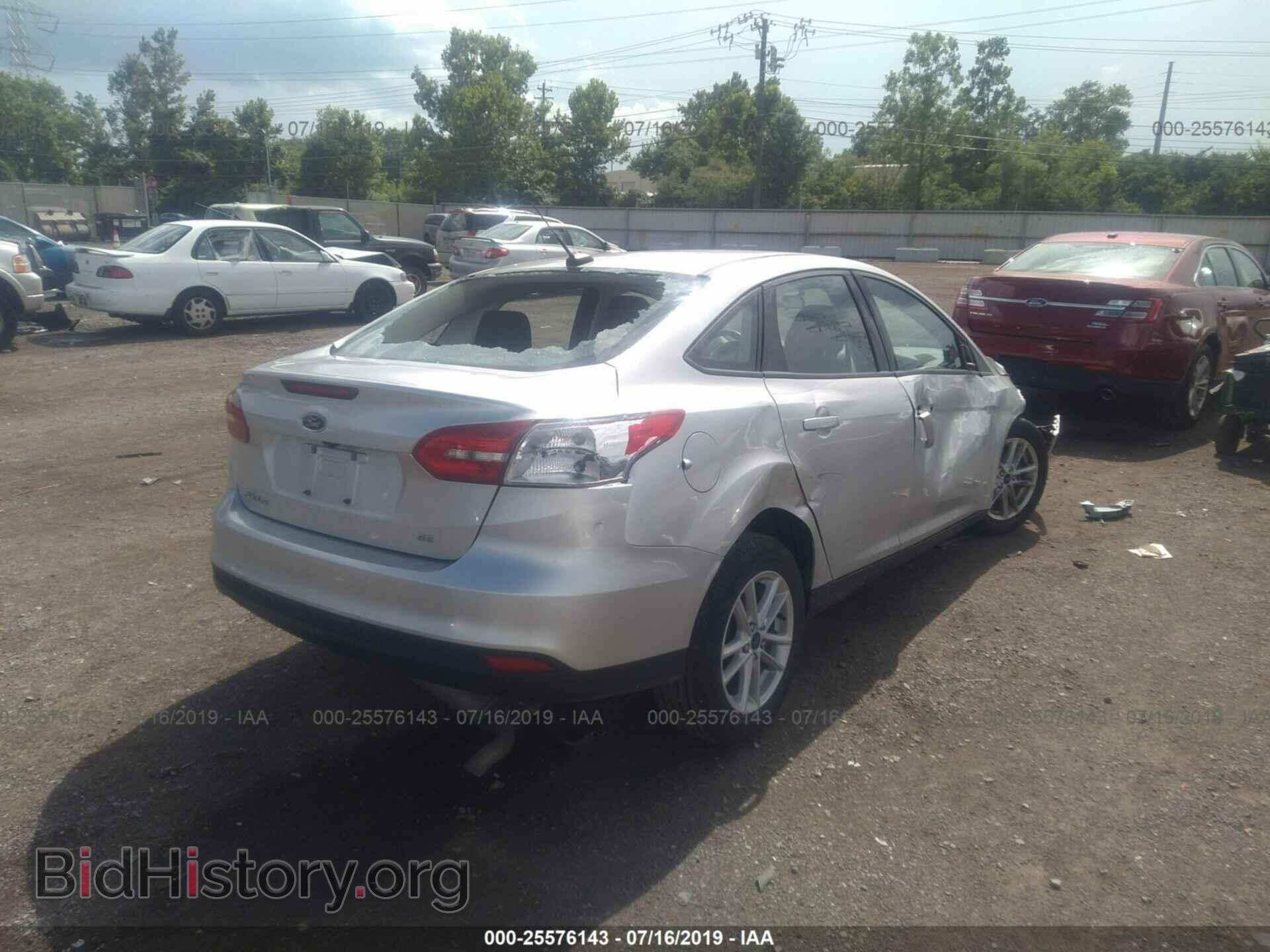 2017 FORD FOCUS - VIN: 1FADP3F25HL346925 - Фото 4